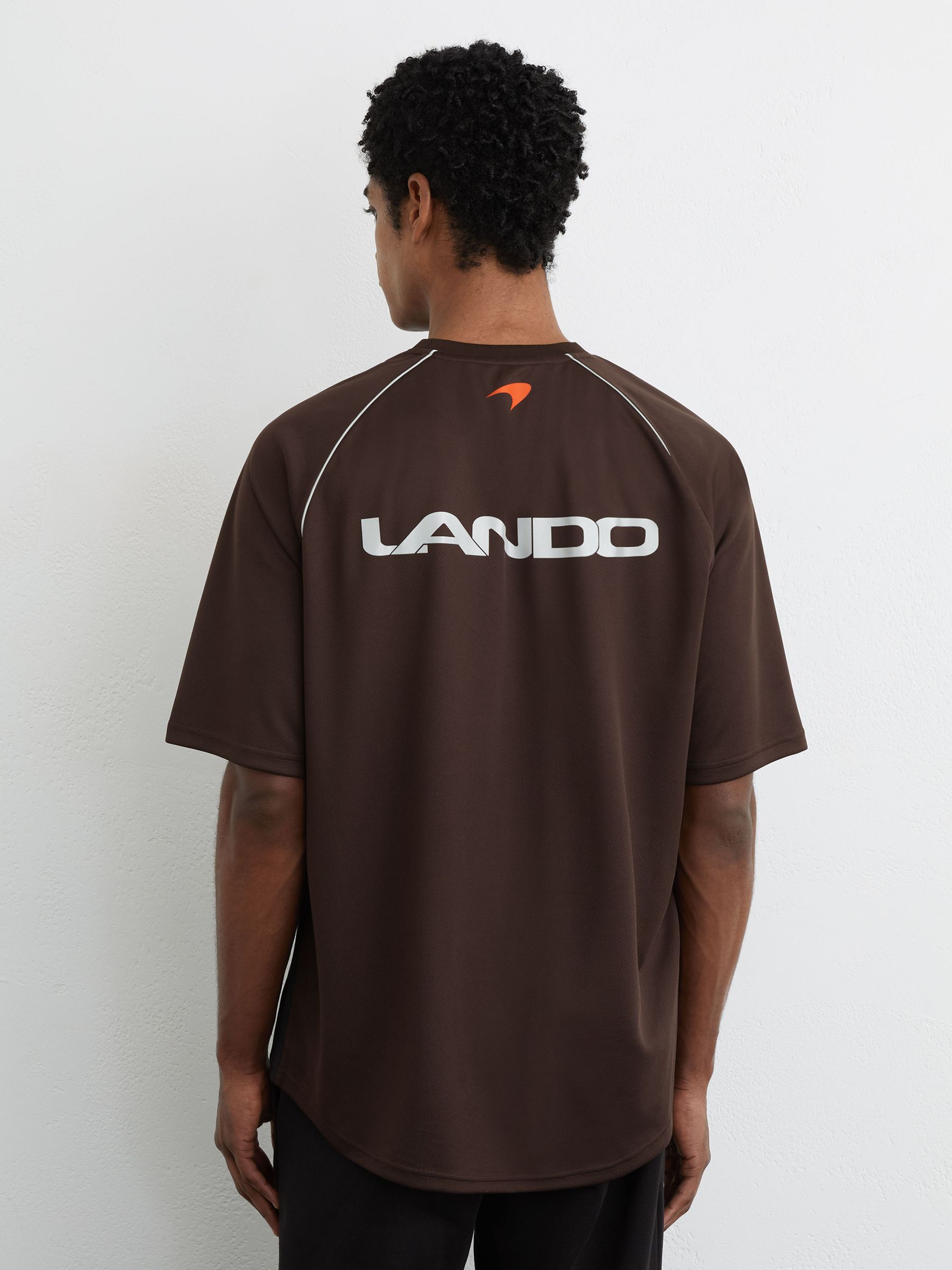 McLaren Racing Relaxed Contrast Driver T-Shirt Unisex-Fit in Chocolate Brown - Image 9 of 10