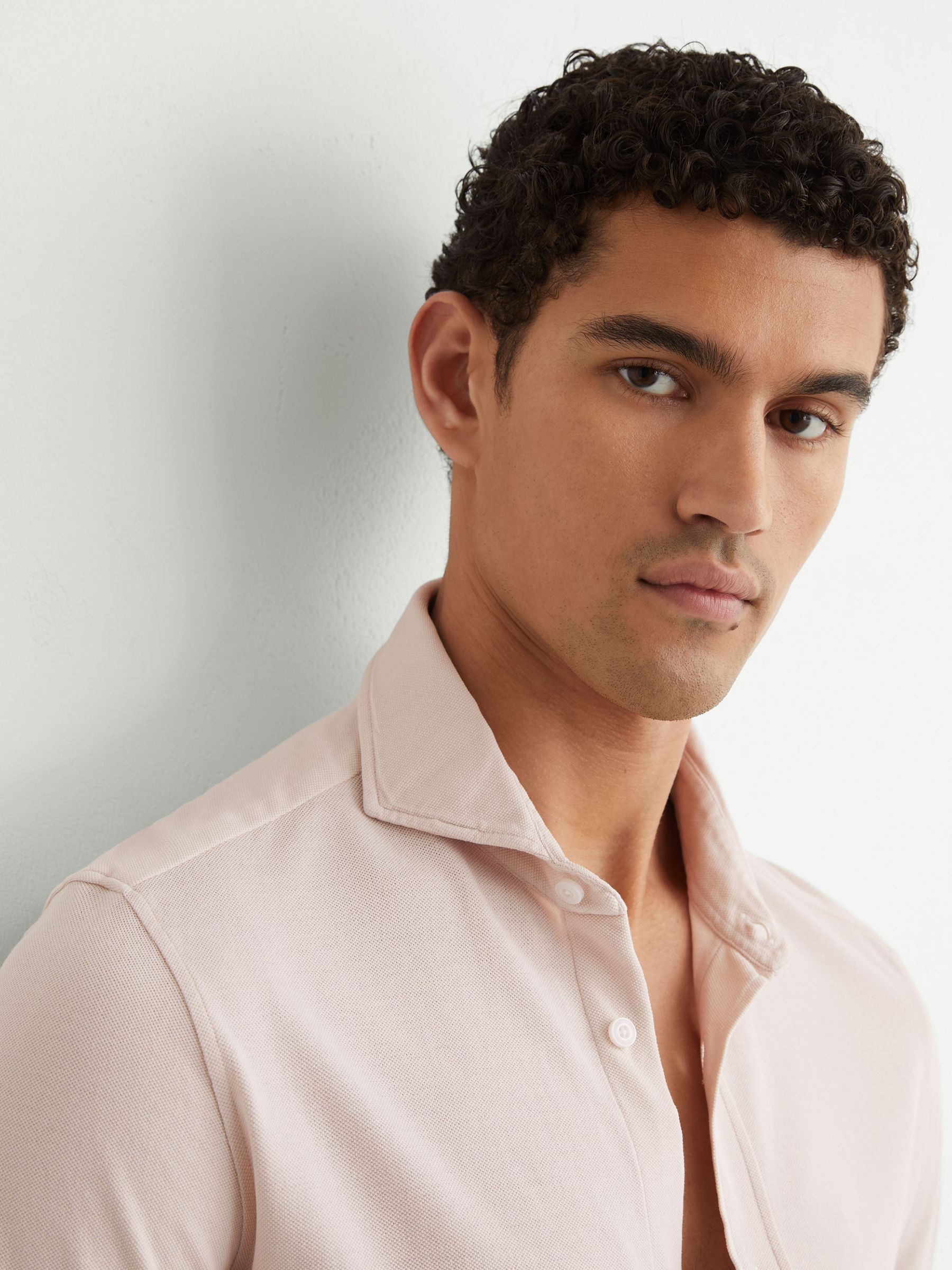 Cotton-Piqué Garment-Dyed Shirt Regular-Fit in Stone - Image 5 of 7