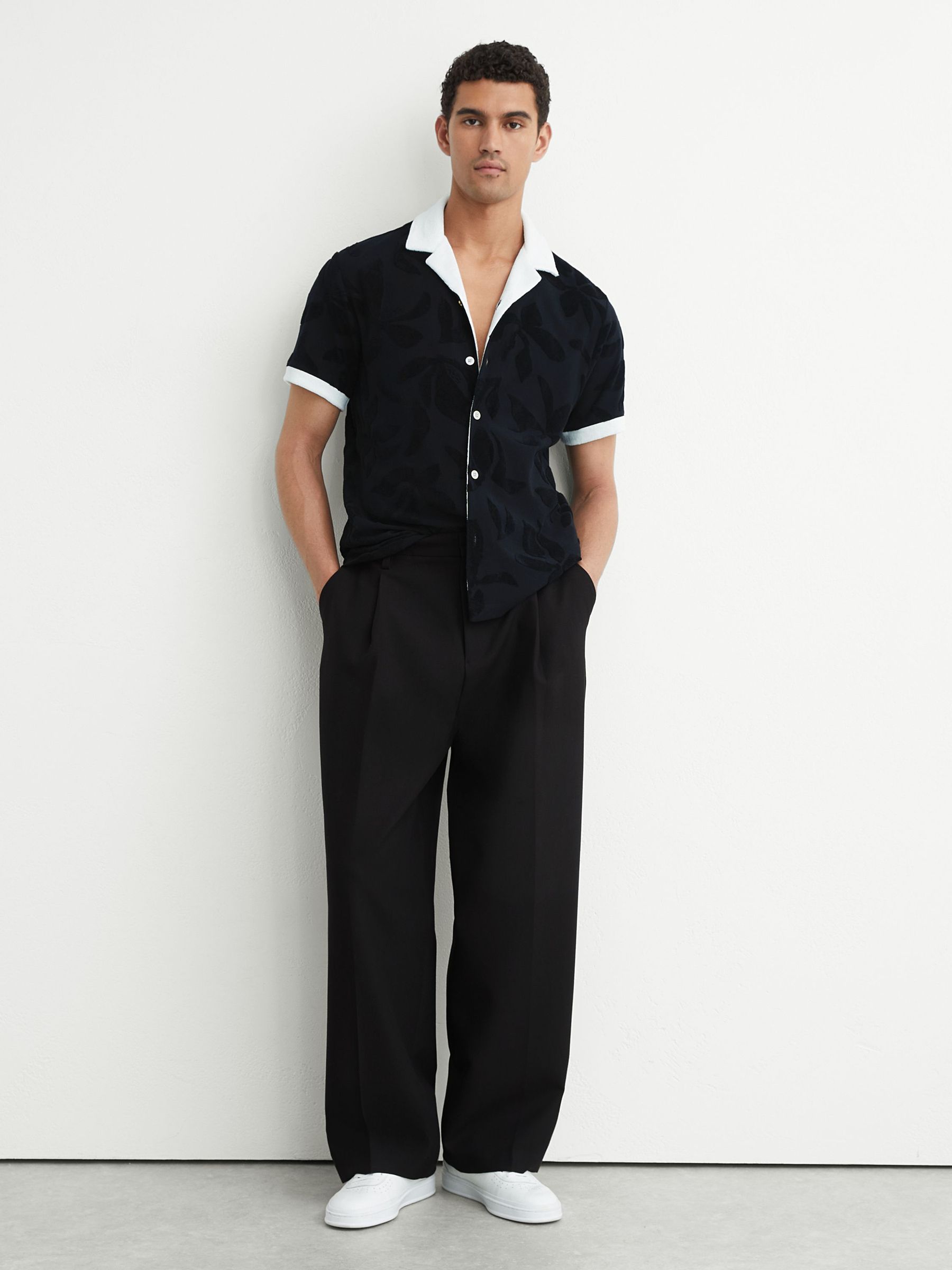 Towelling-Jacquard Tipped Shirt in Navy - Image 3 of 8