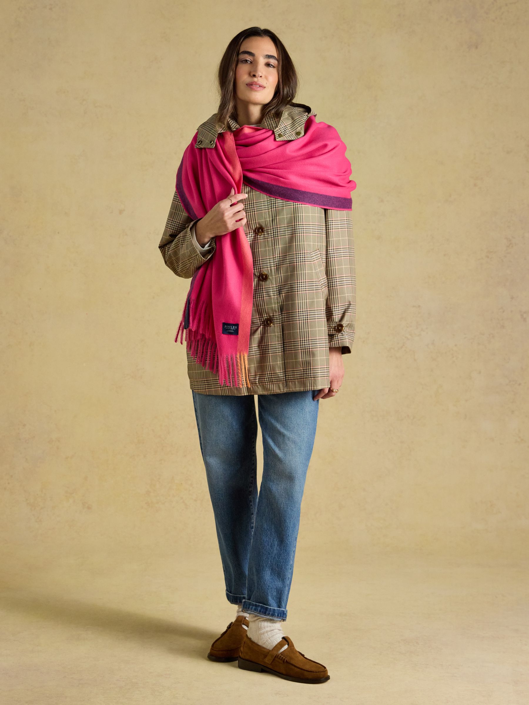 Blanket Pink Scarf - Image 6 of 7