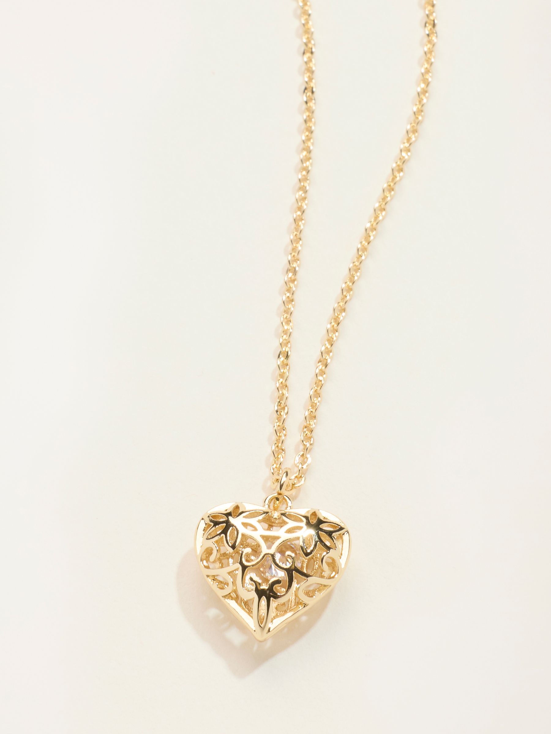 Heart Filagree Necklace in Gold Tone - Image 3 of 3