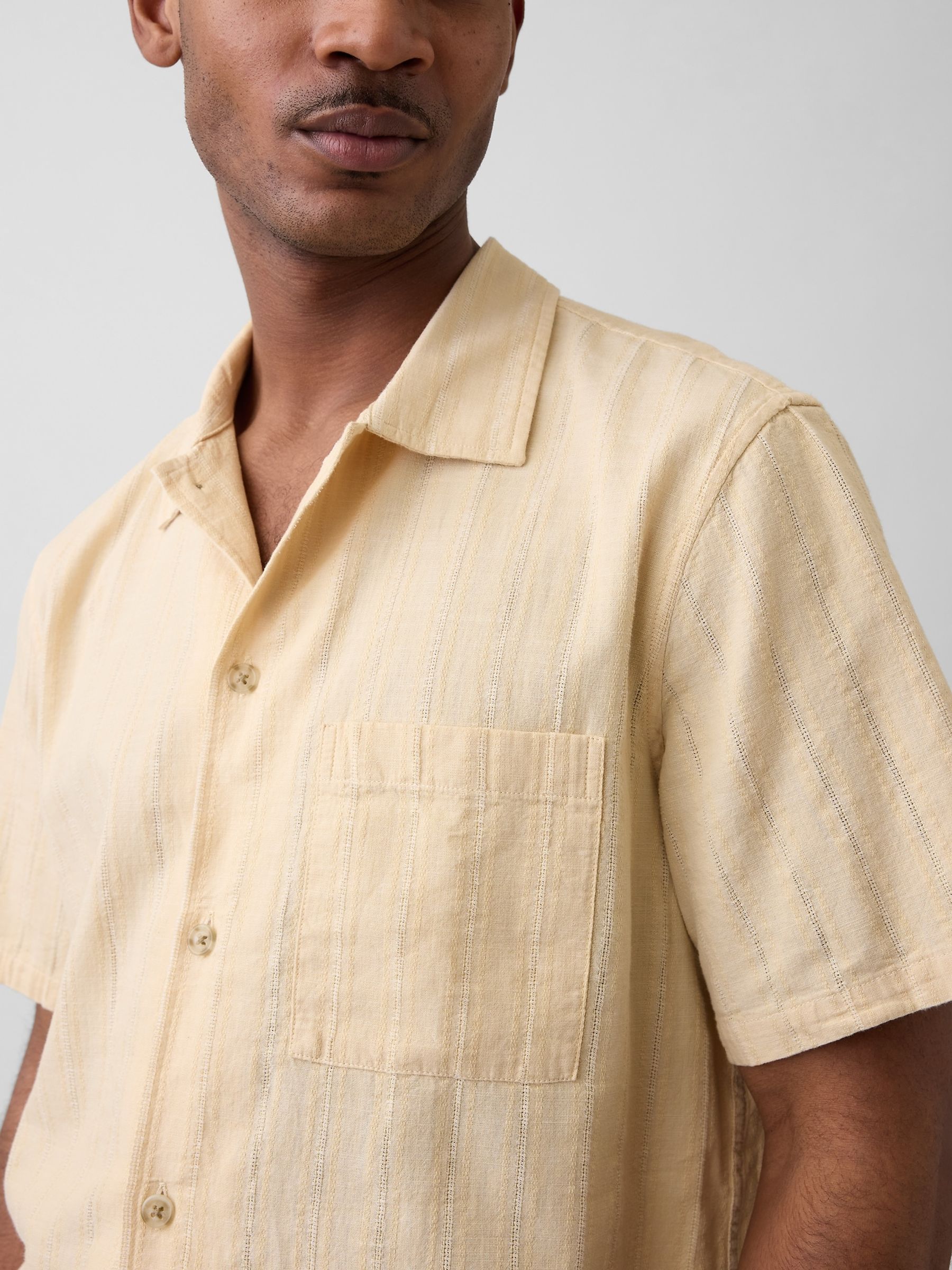 Yellow Dobby Relaxed Straight-Hem Shirt - Image 4 of 4 Yellow Dobby Relaxed Straight-Hem Shirt - Image 4 of 4