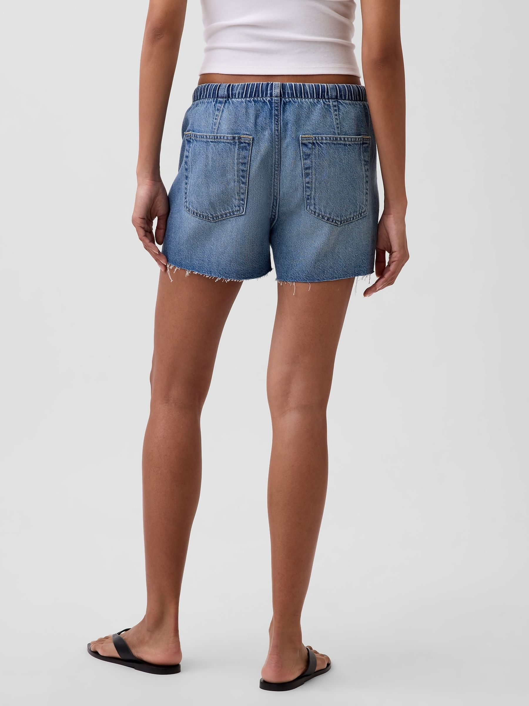 Meidum wash Low Slung Easy Denim Shorts - Image 2 of 4