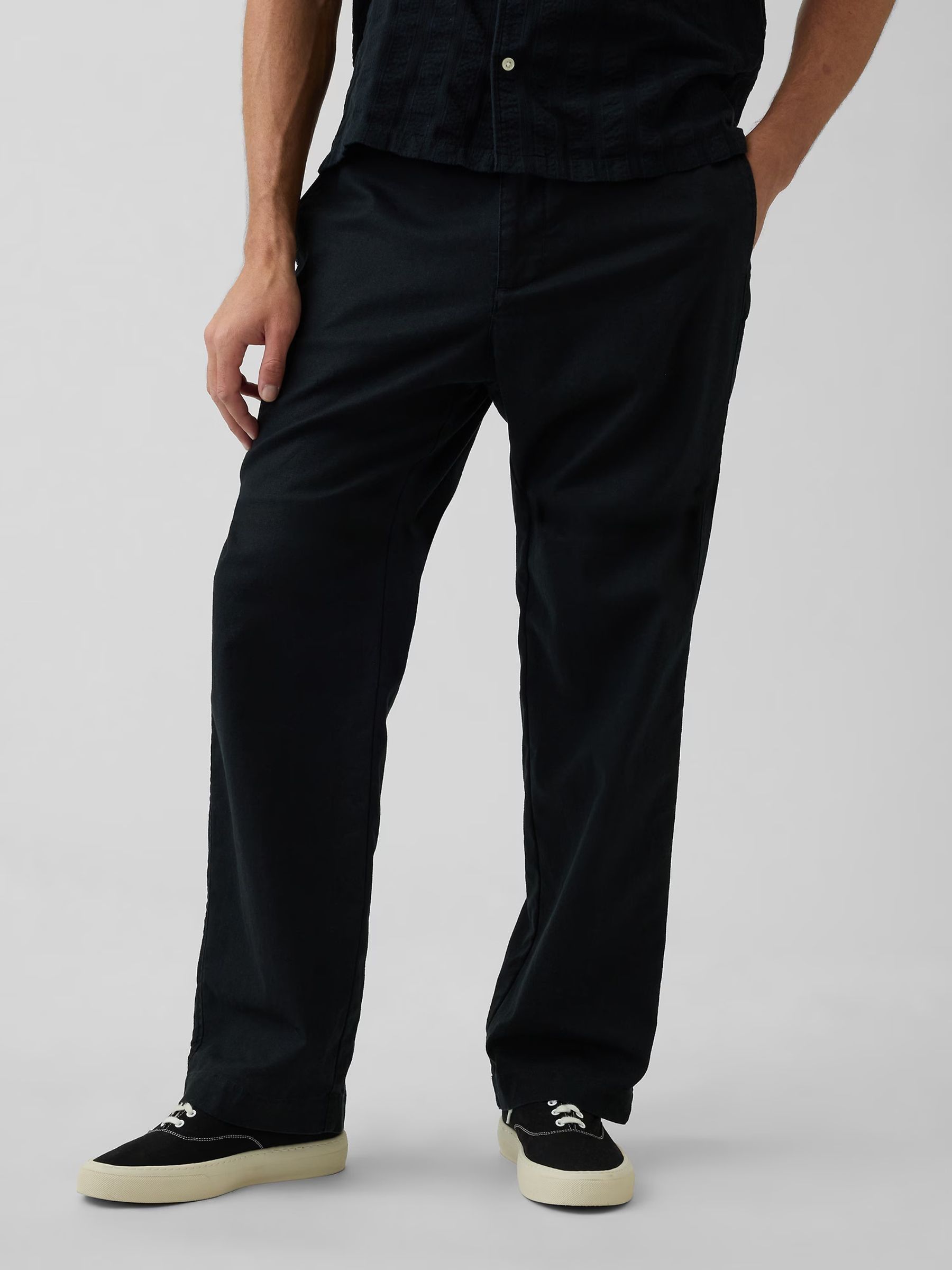 Black Linen-Cotton Relaxed Tapered Trousers - Image 2 of 4