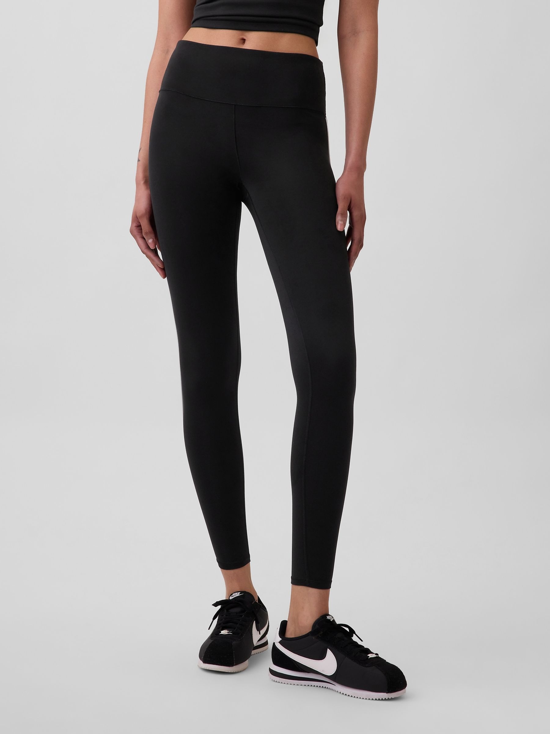 Black GapFit Smooth High Waisted Leggings - Image 1 of 6 Black GapFit Smooth High Waisted Leggings - Image 1 of 6