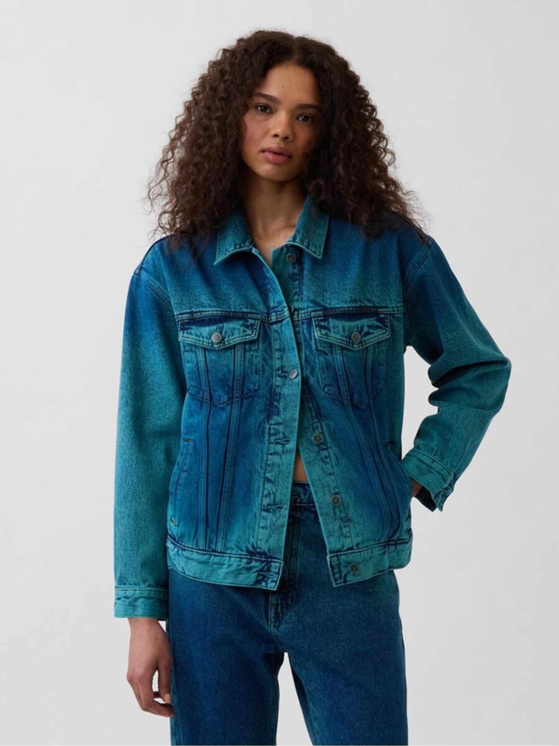 Gap x Harlem's Fashion Row Blue Oversized Icon Denim Jacket - Image 2 of 7 Gap x Harlem's Fashion Row Blue Oversized Icon Denim Jacket - Image 2 of 7