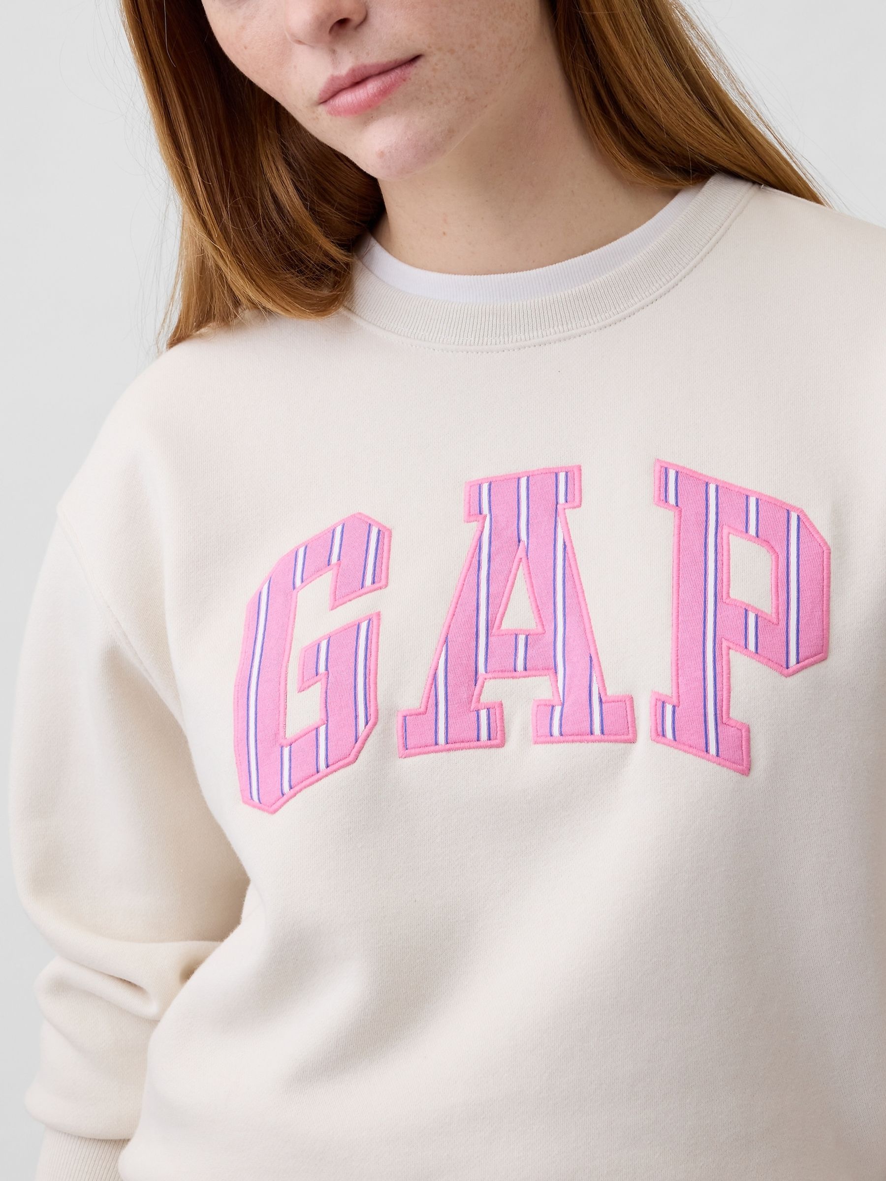 Cream Logo Sweatshirt - Image 4 of 5