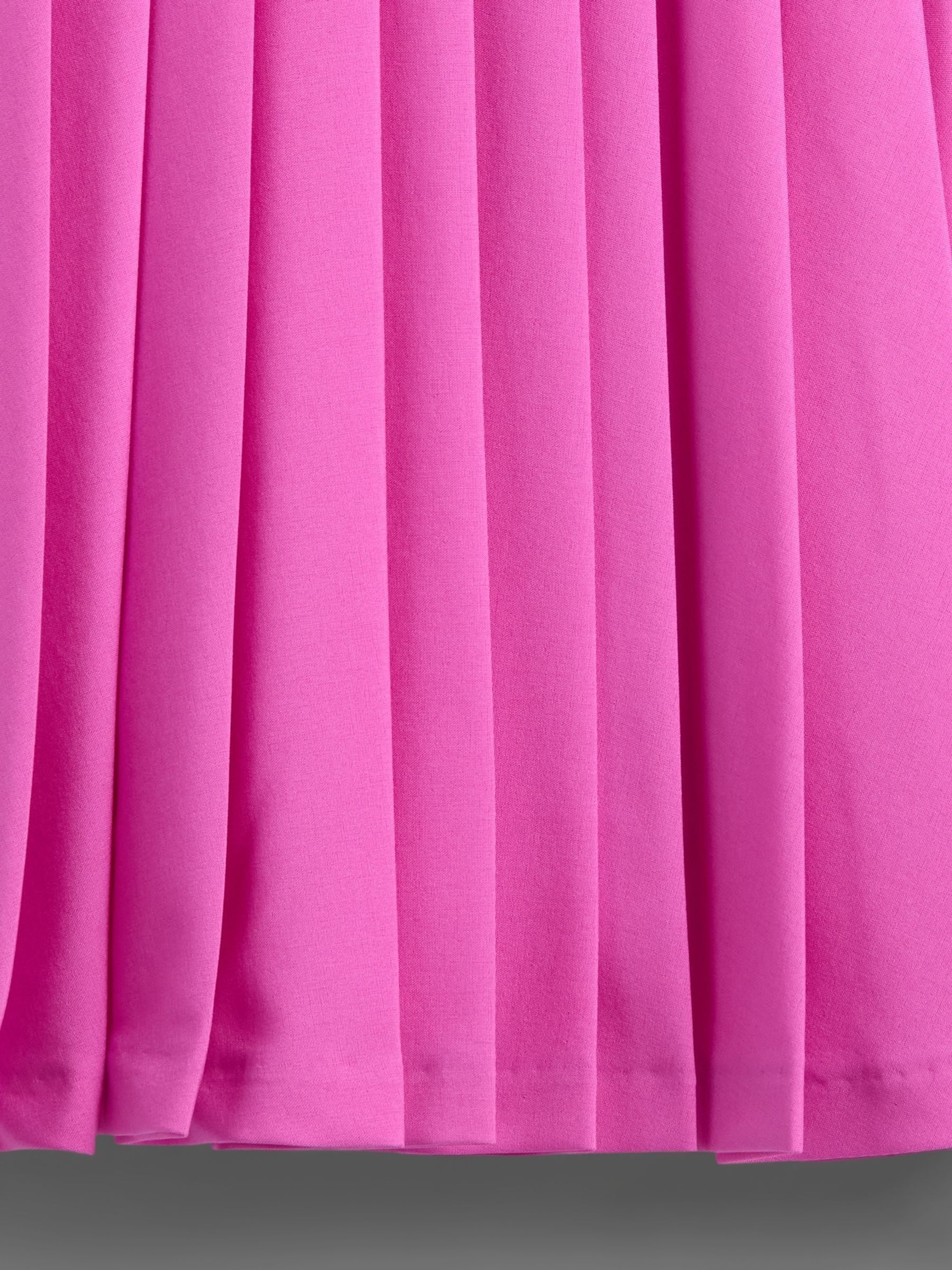 Pink Pleated Tennis Dress - Image 4 of 4