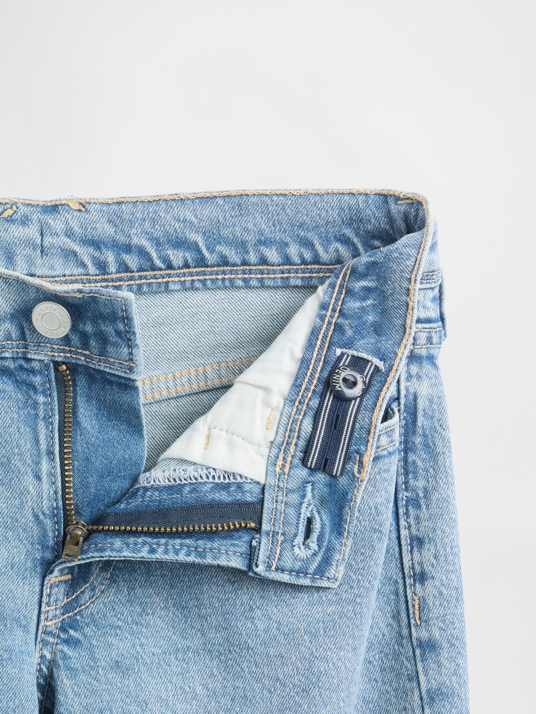 Meidum Wash Low Rise Relaxed Flare Jeans - Image 5 of 5