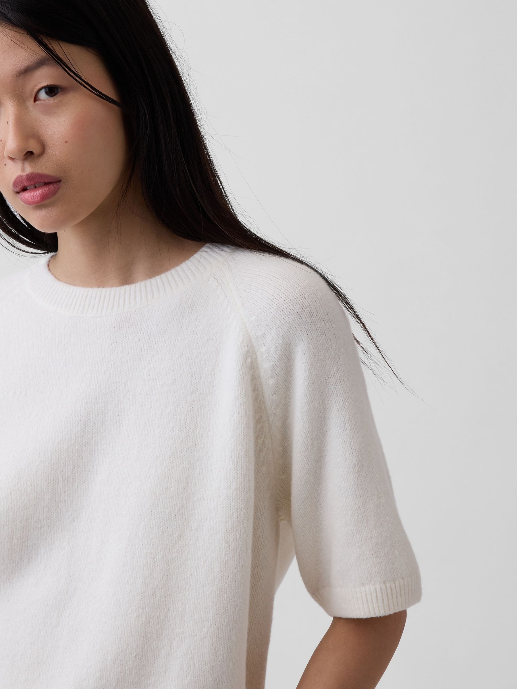 White CashSoft Raglan Jumper T-Shirt - Image 4 of 4