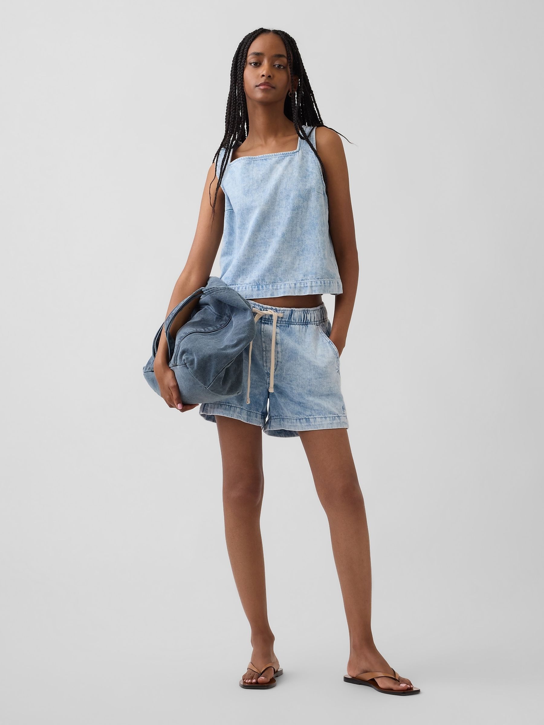 Light Wash Denim Crop Shell Vest - Image 3 of 4