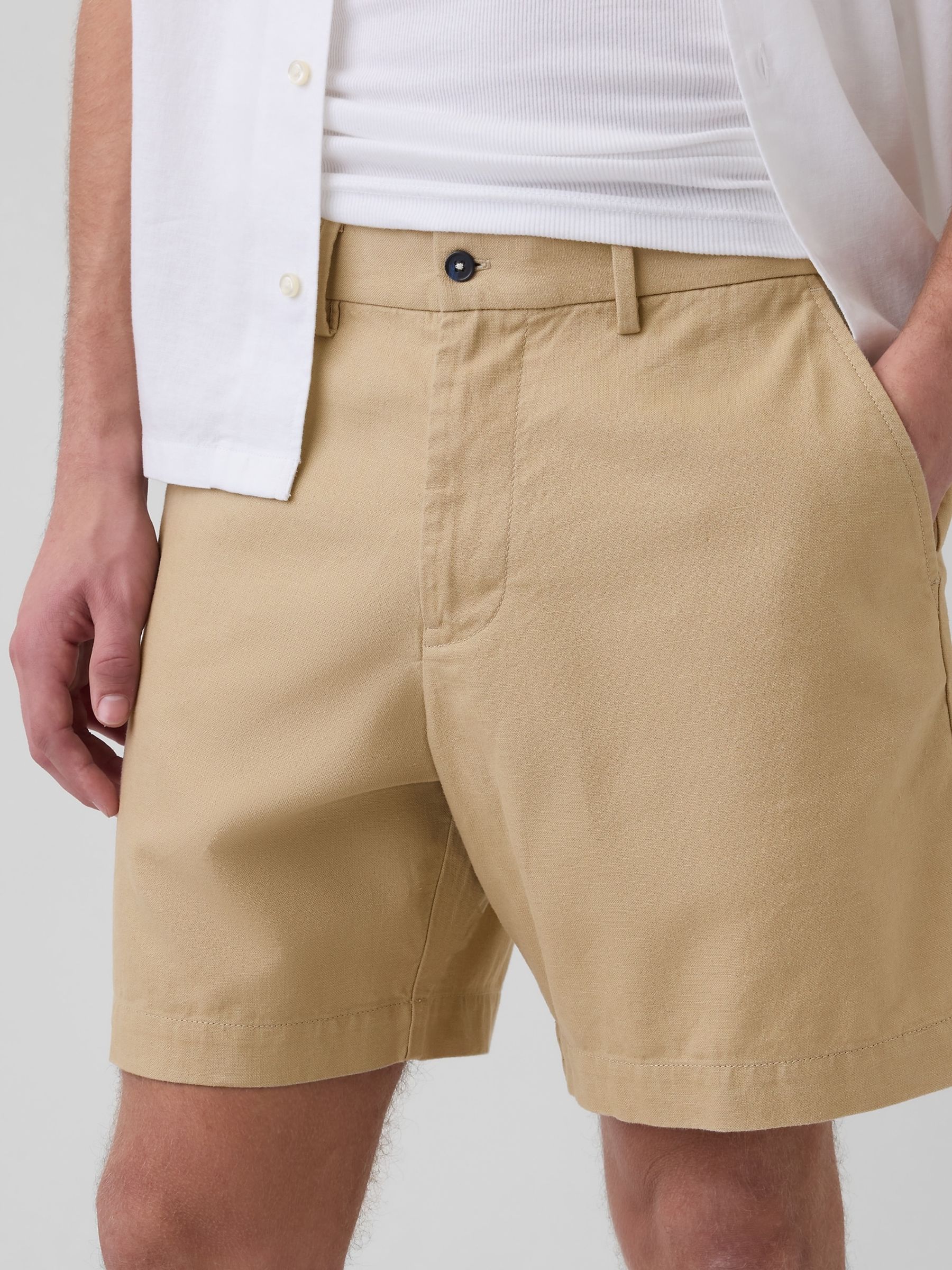 Beige 7.5 inch Linen-Cotton Shorts - Image 5 of 5