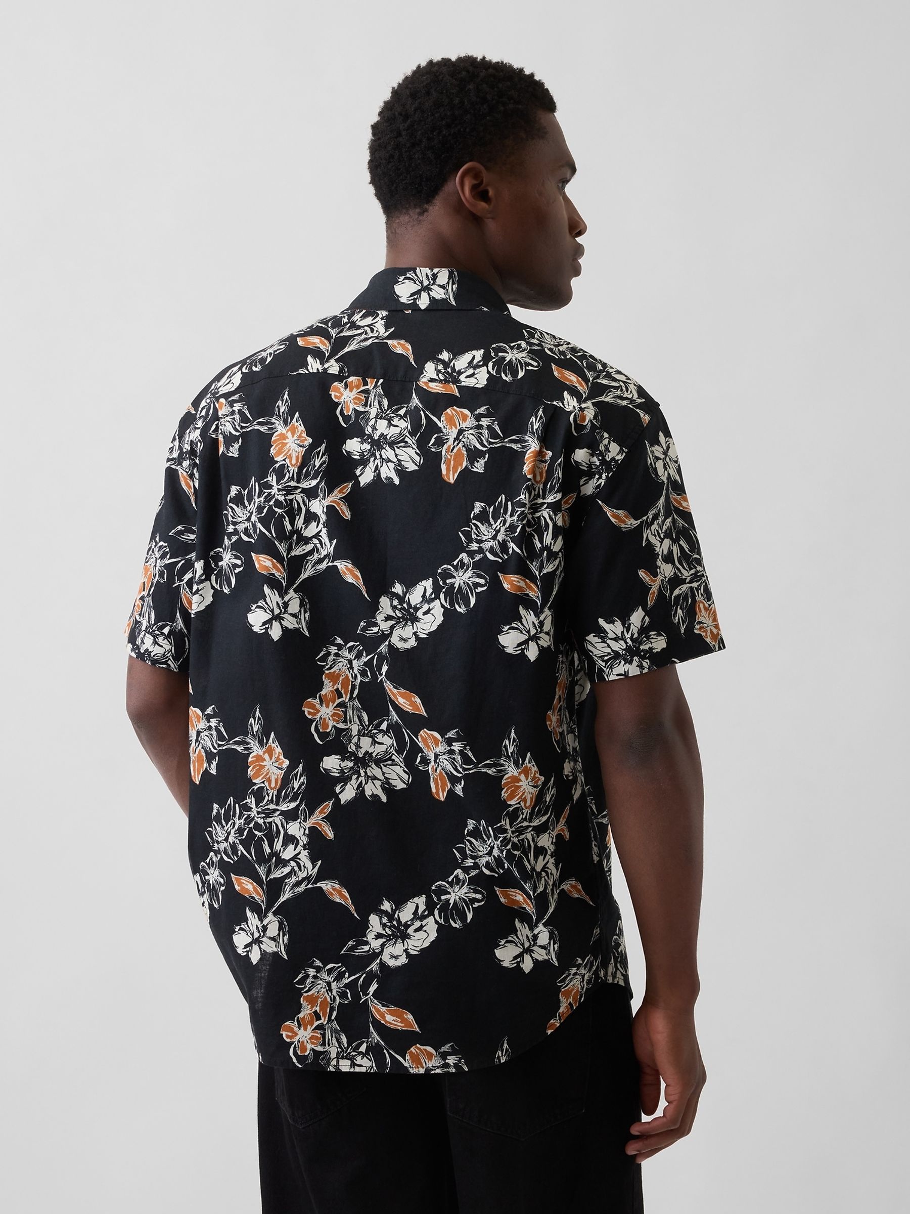Black Floral Textured Linen-Cotton Shirt - Image 2 of 4