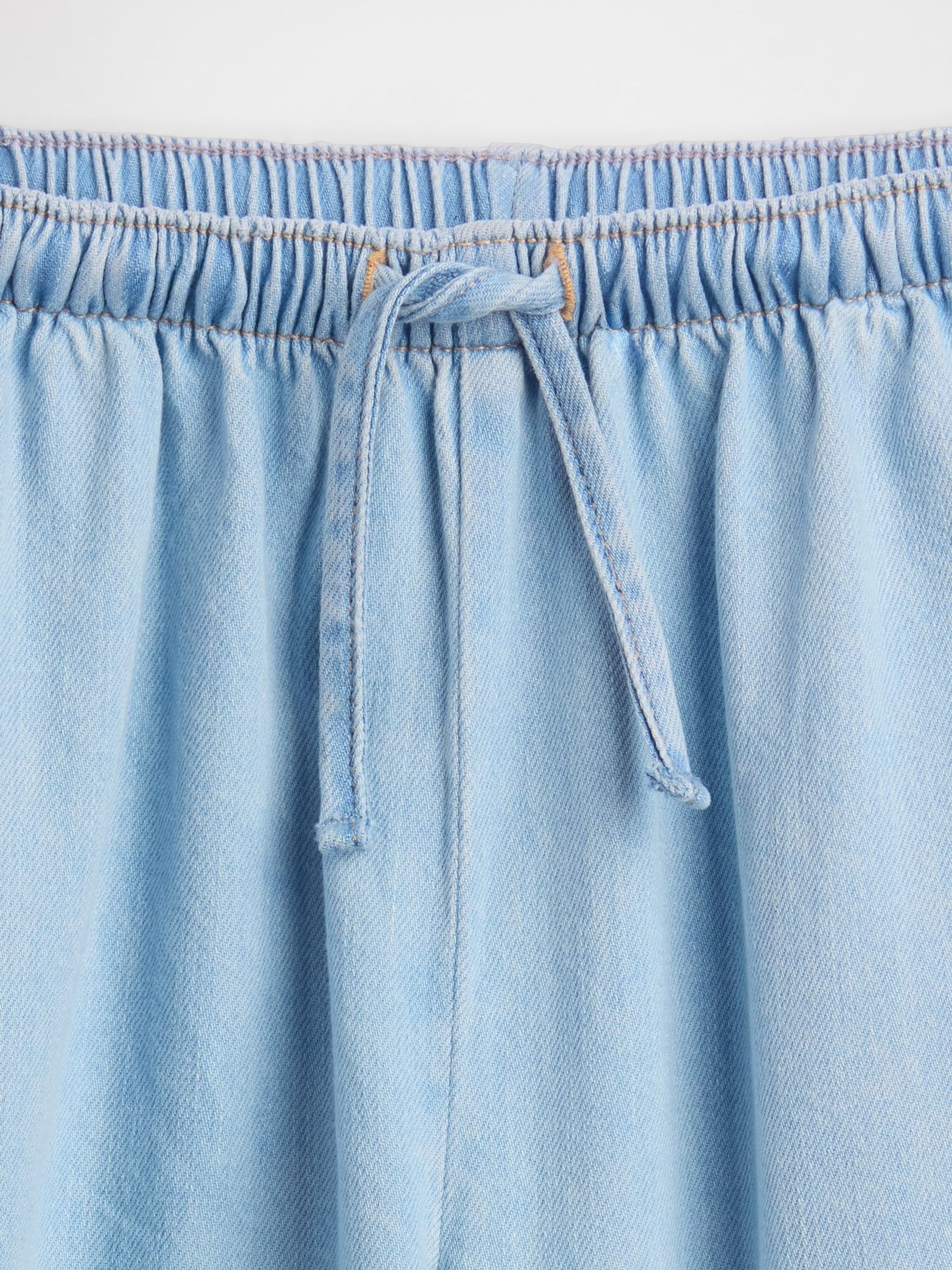 Light Wash High Waisted Relaxed Easy Jeans - Image 5 of 5