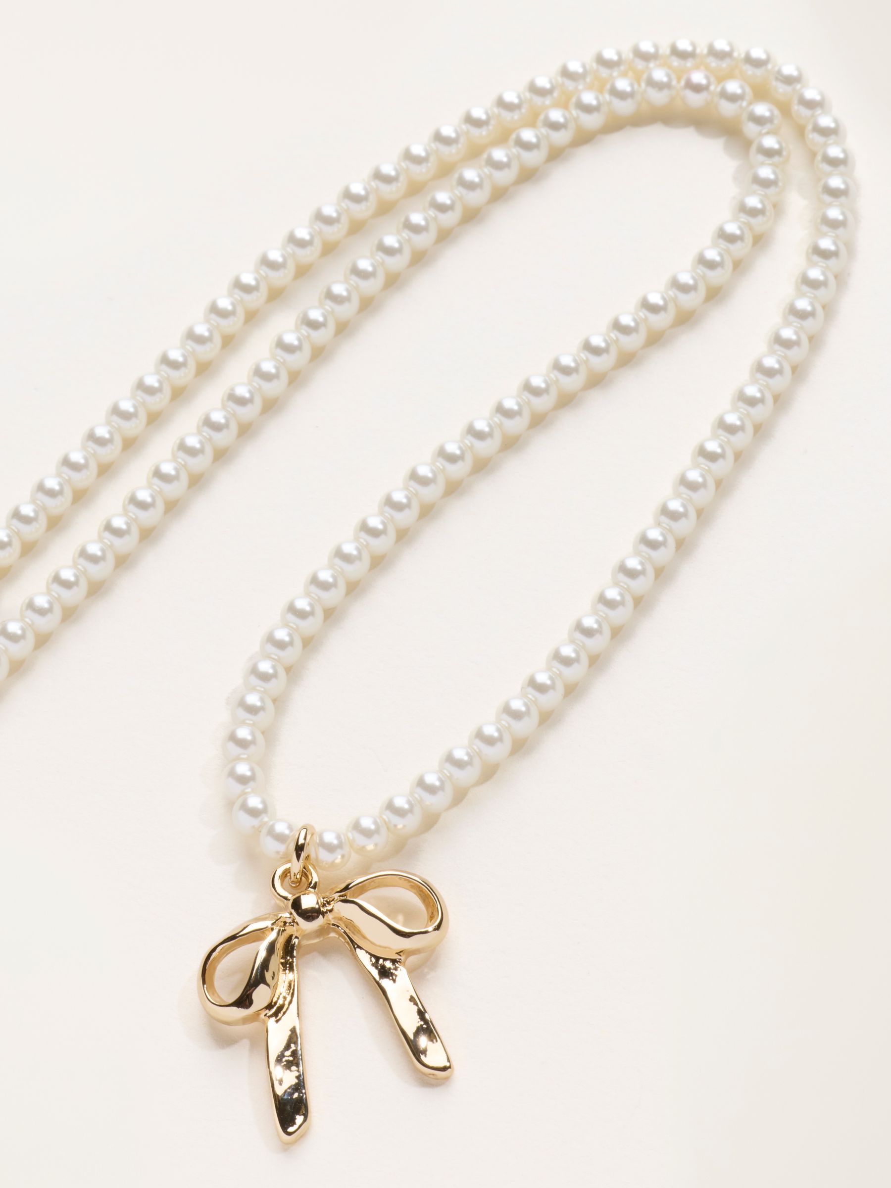 Gold Tone Bow Necklace - Image 3 of 3