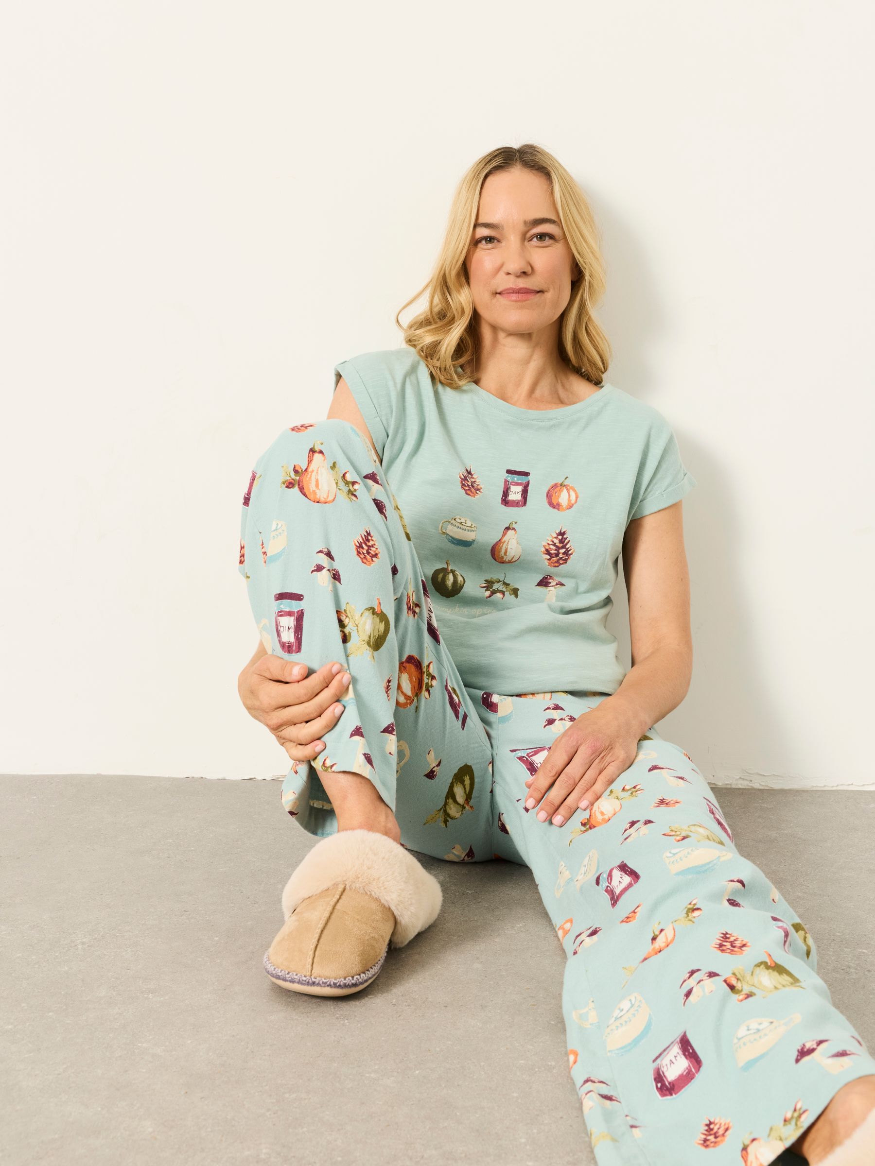 Light Teal Ivy Autumn Graphic T-Shirt - Image 3 of 6