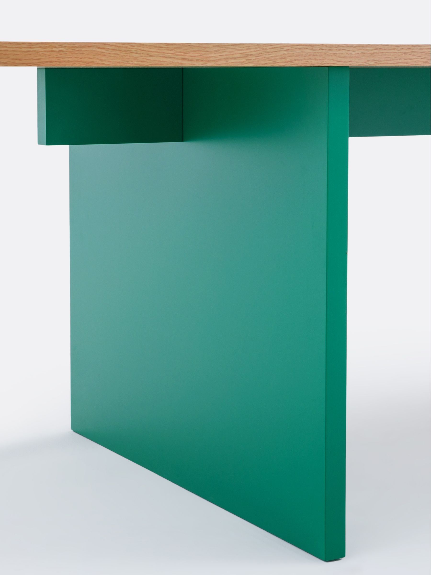 La Redoute Intérieurs Oak Green Deling 8 Seater Rectangular Dining Table - Image 4 of 5