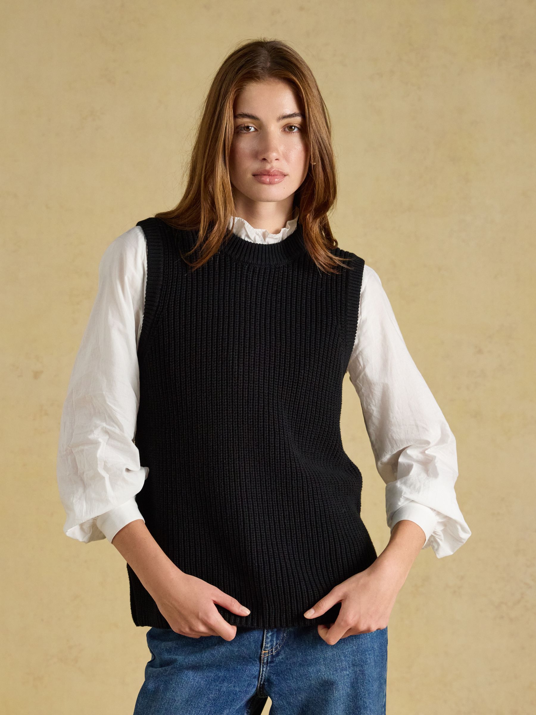 Black Crew Neck Ribbed Knitted Vest - Image 1 of 7