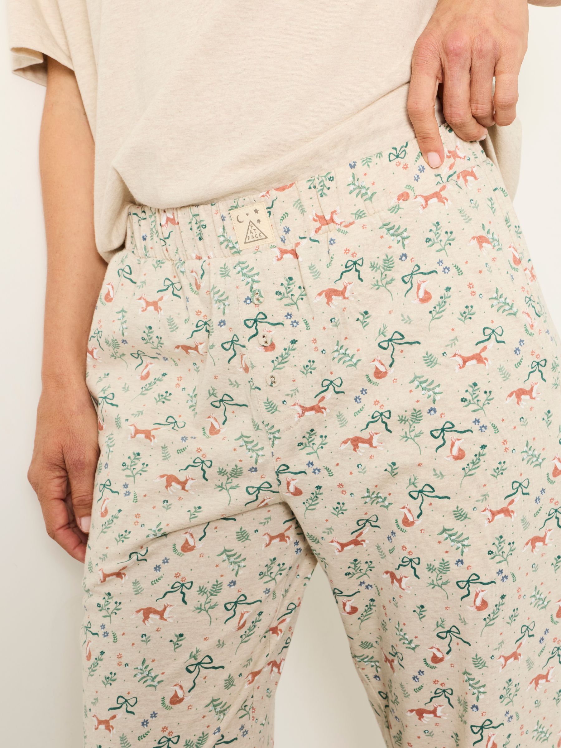 Fox Print Cuffed Pyjama Bottoms in Oatmeal - Image 3 of 6