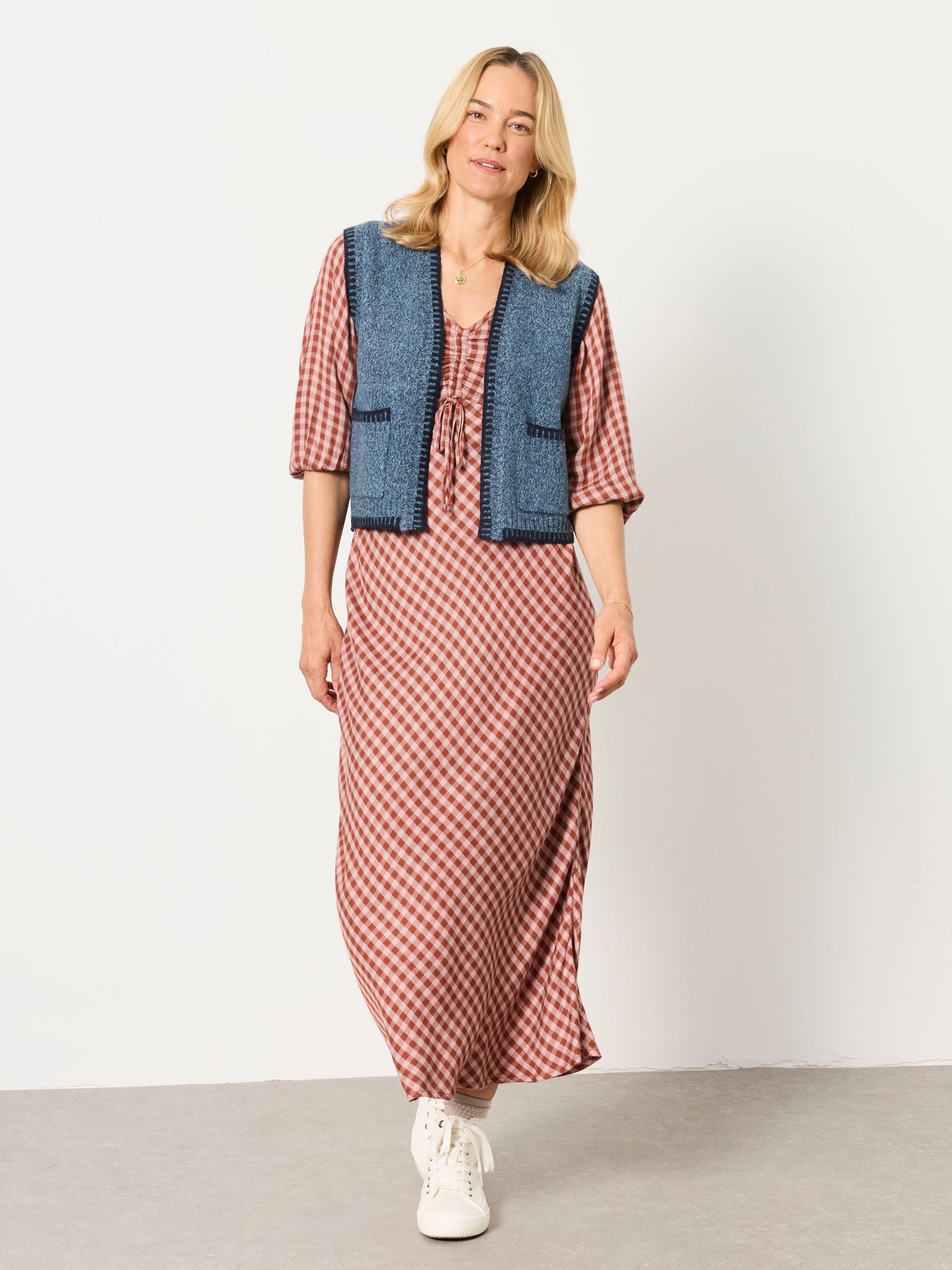Hattie Navy Knitted Edge to Edge Sleeveless Cardigan - Image 4 of 6
