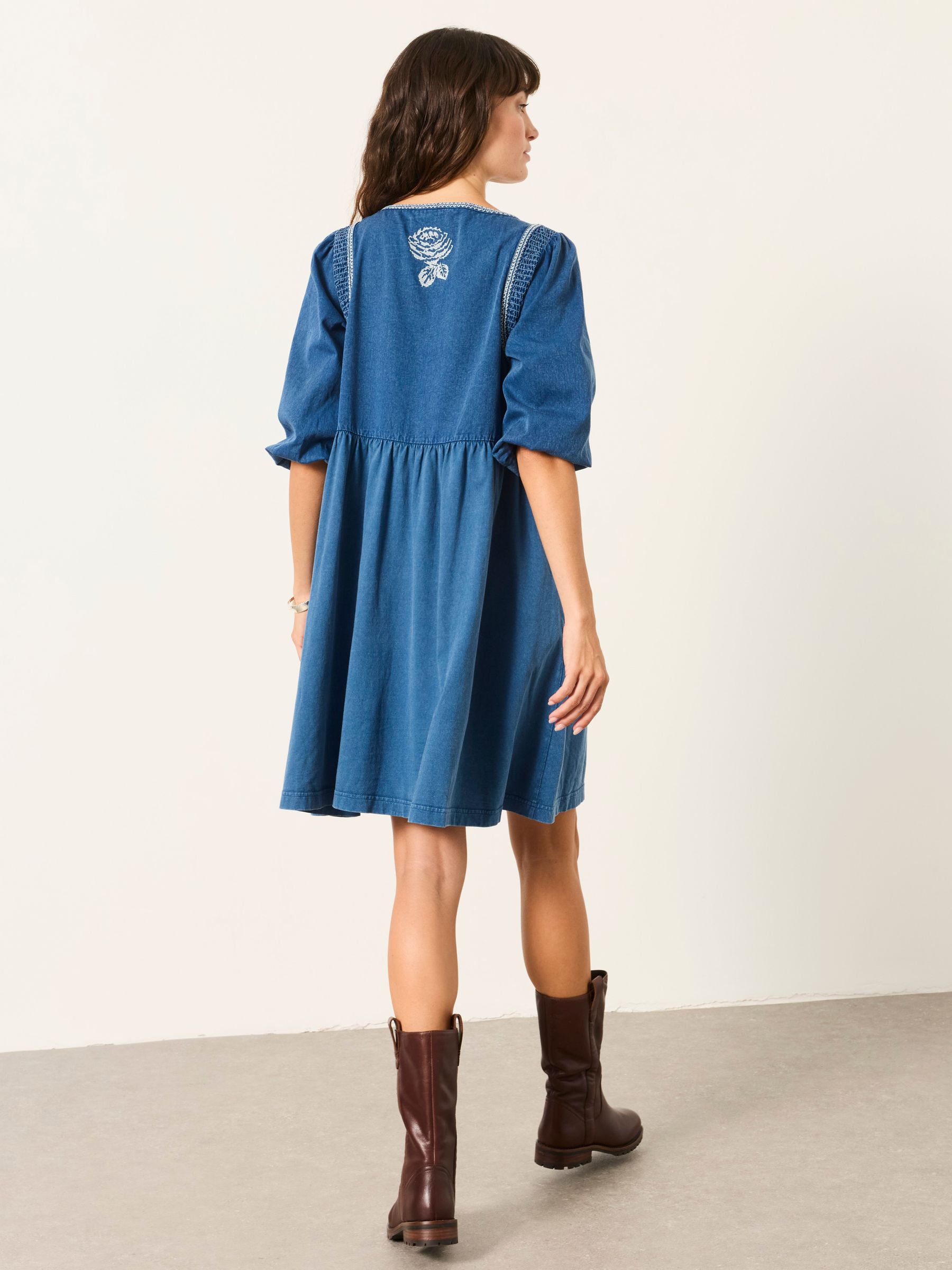 Cassie Blue Detail Dress - Image 3 of 7