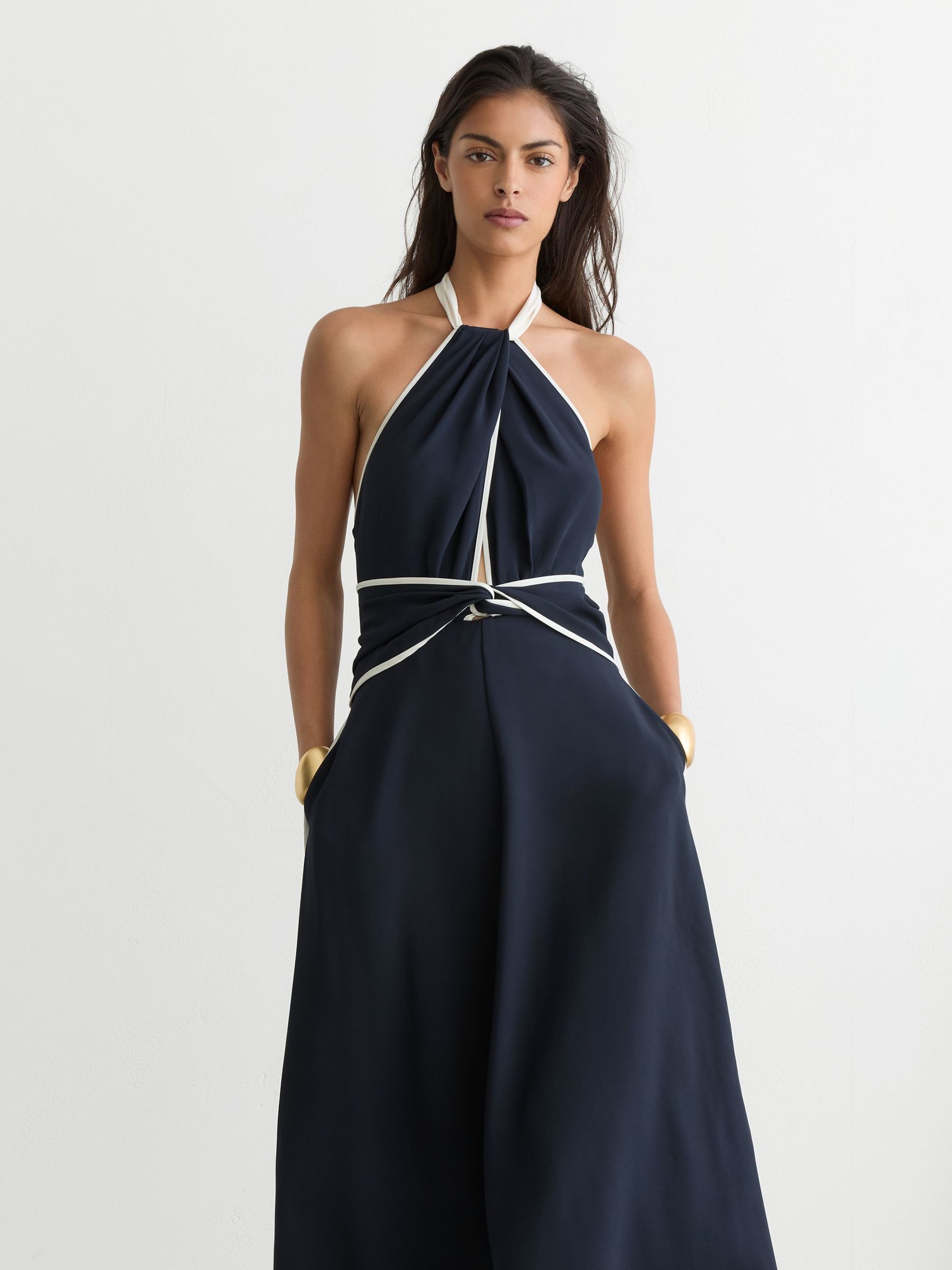 Contrast-Trim Halterneck Midi Dress in Navy/Ivory - Image 3 of 7