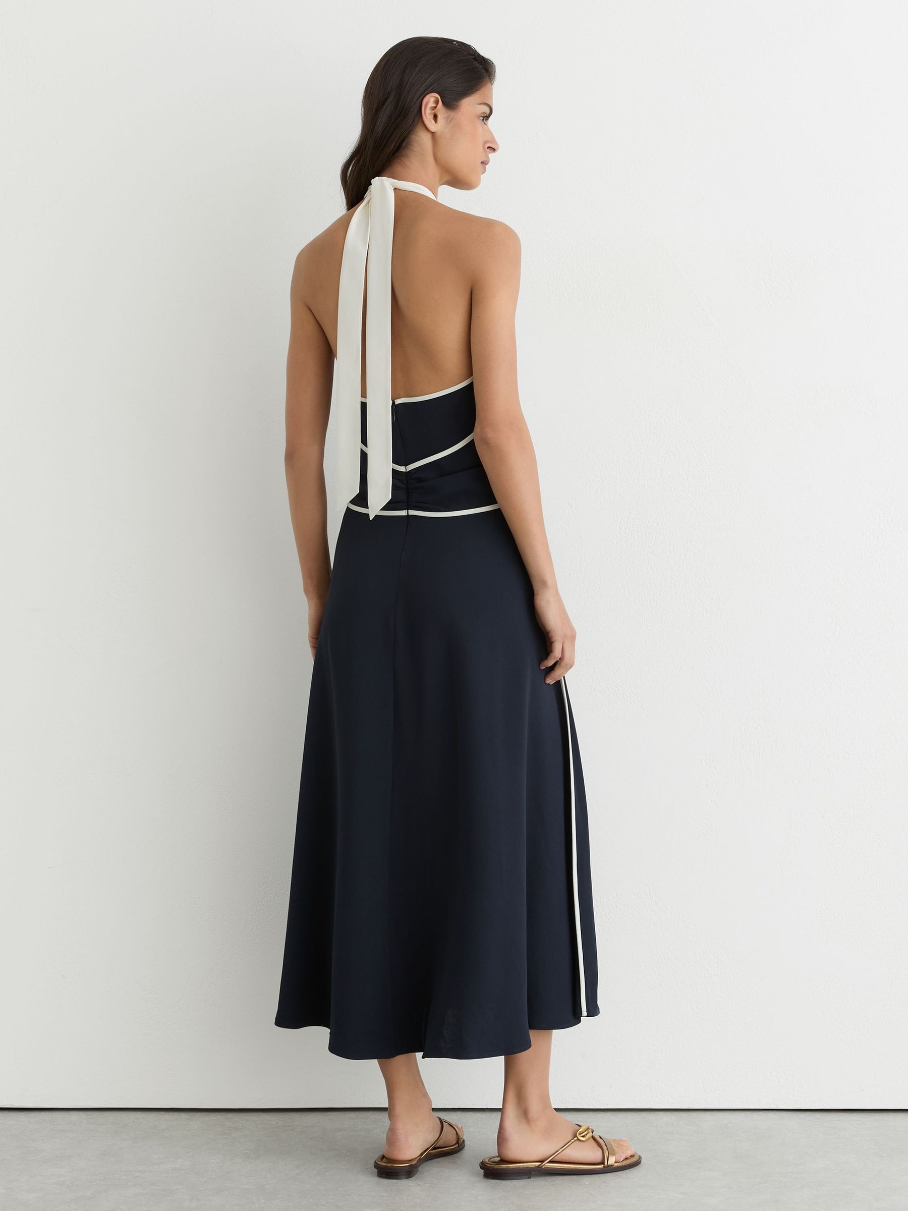 Contrast-Trim Halterneck Midi Dress in Navy/Ivory - Image 5 of 7