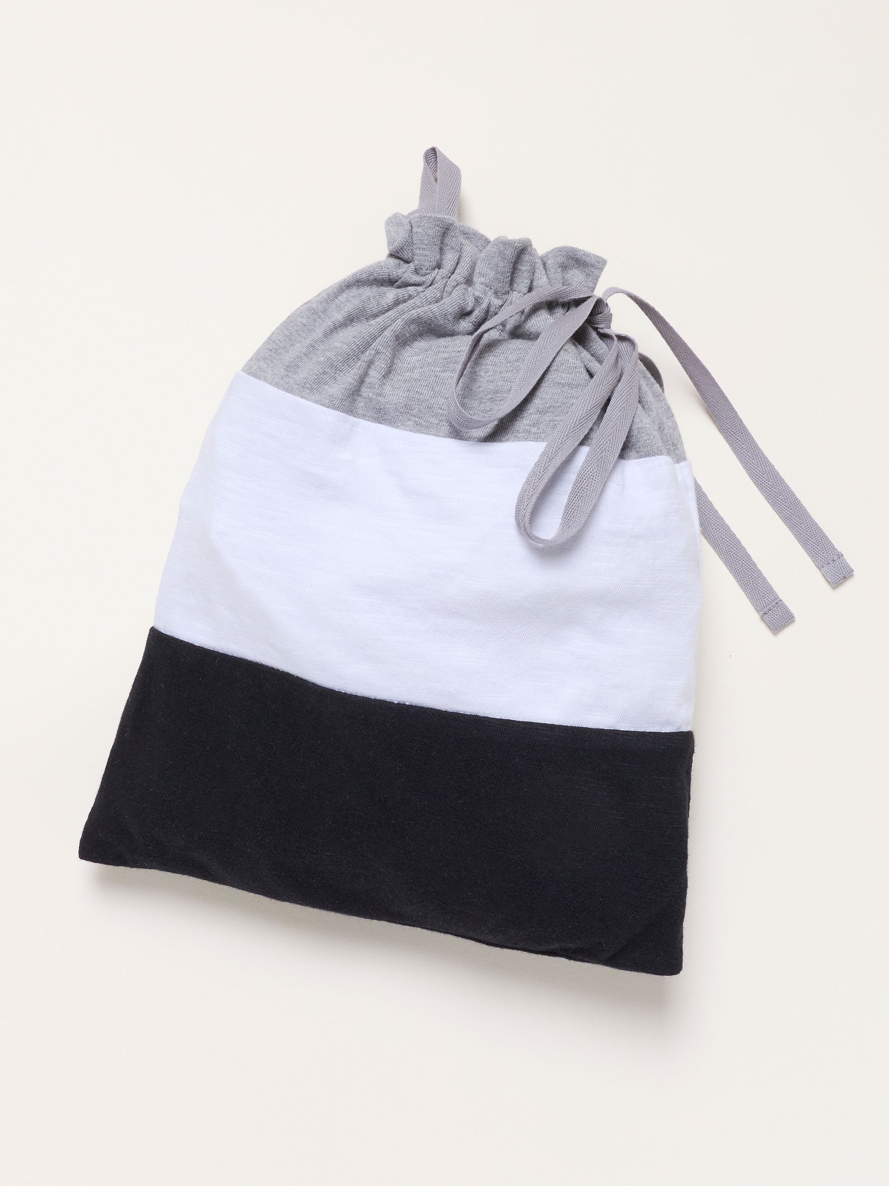 Demi Black/White/Grey 3 Pack V Neck T-Shirt - Image 2 of 2