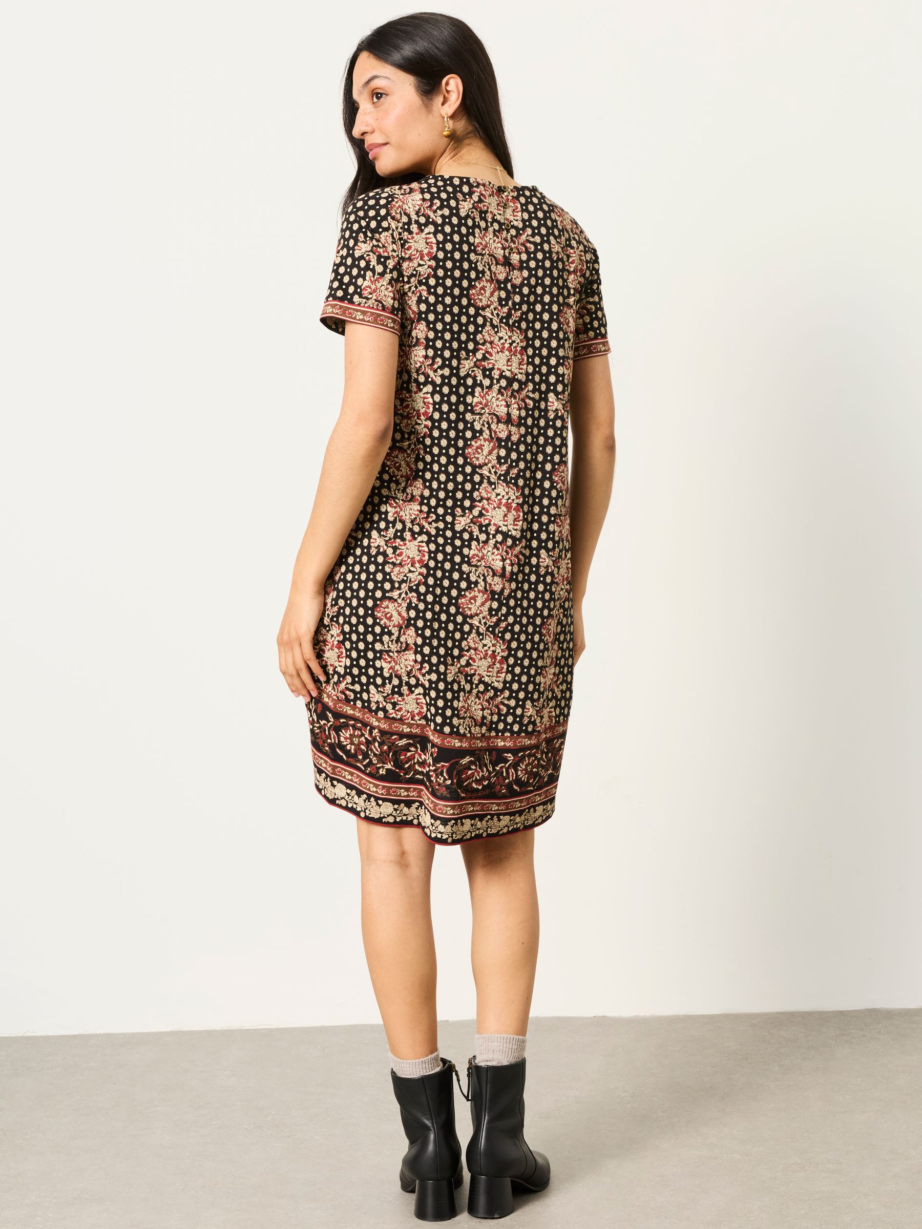 Simone Black Petite Floral Jersey Dress - Image 2 of 7