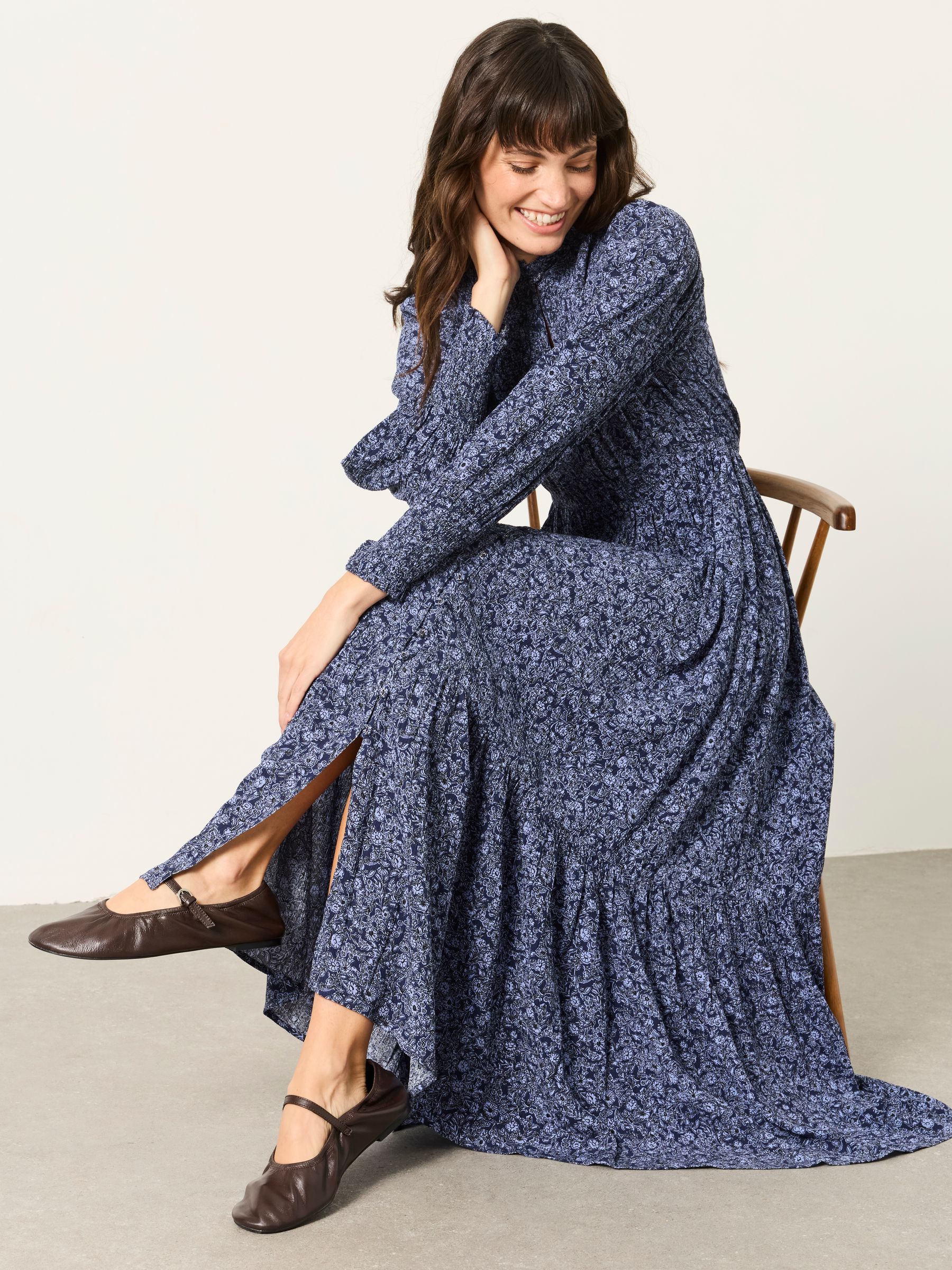 Isabella Blue 2 Tone Floral Petite Maxi Dress - Image 5 of 6