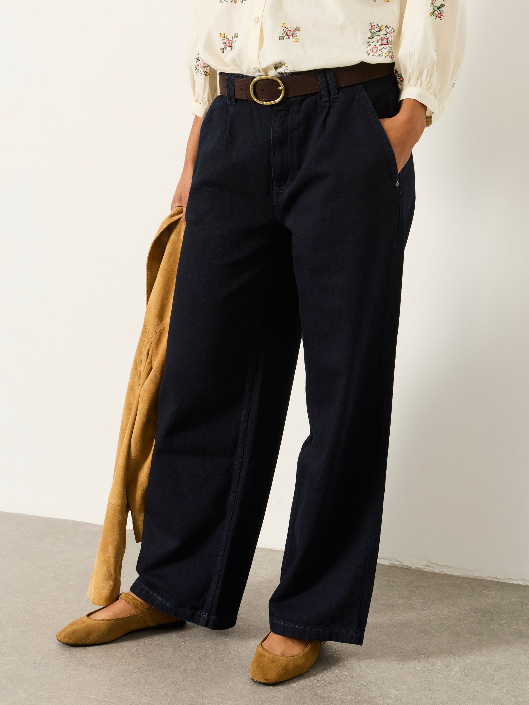 Maya Ink Petite Pleat Jeans - Image 3 of 7