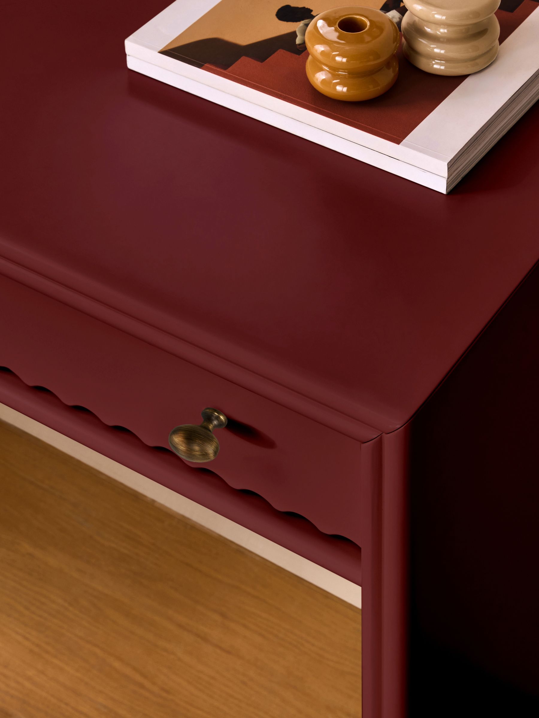 Roisin Console Dressing Table in Burgundy Red - Image 4 of 7