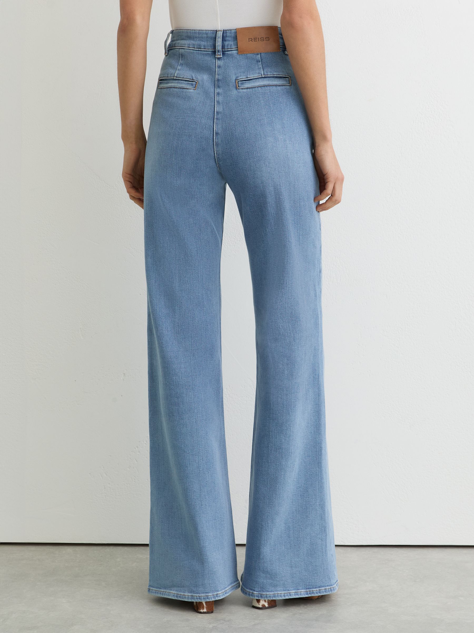 Petite Pintuck-Detail Flared Jeans in Light Blue - Image 5 of 9