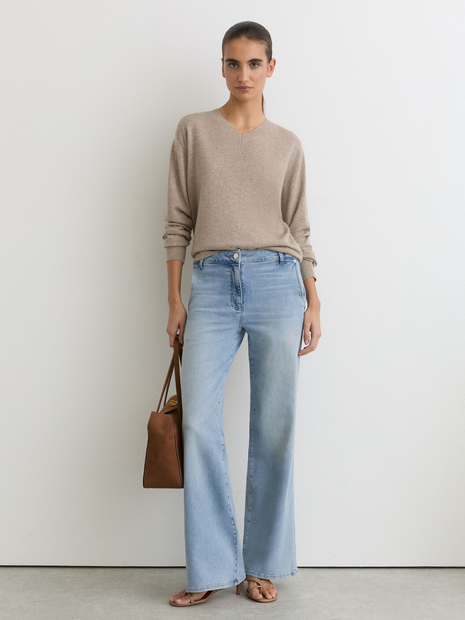 Petite Wide-Leg Jeans in Light Blue - image 4