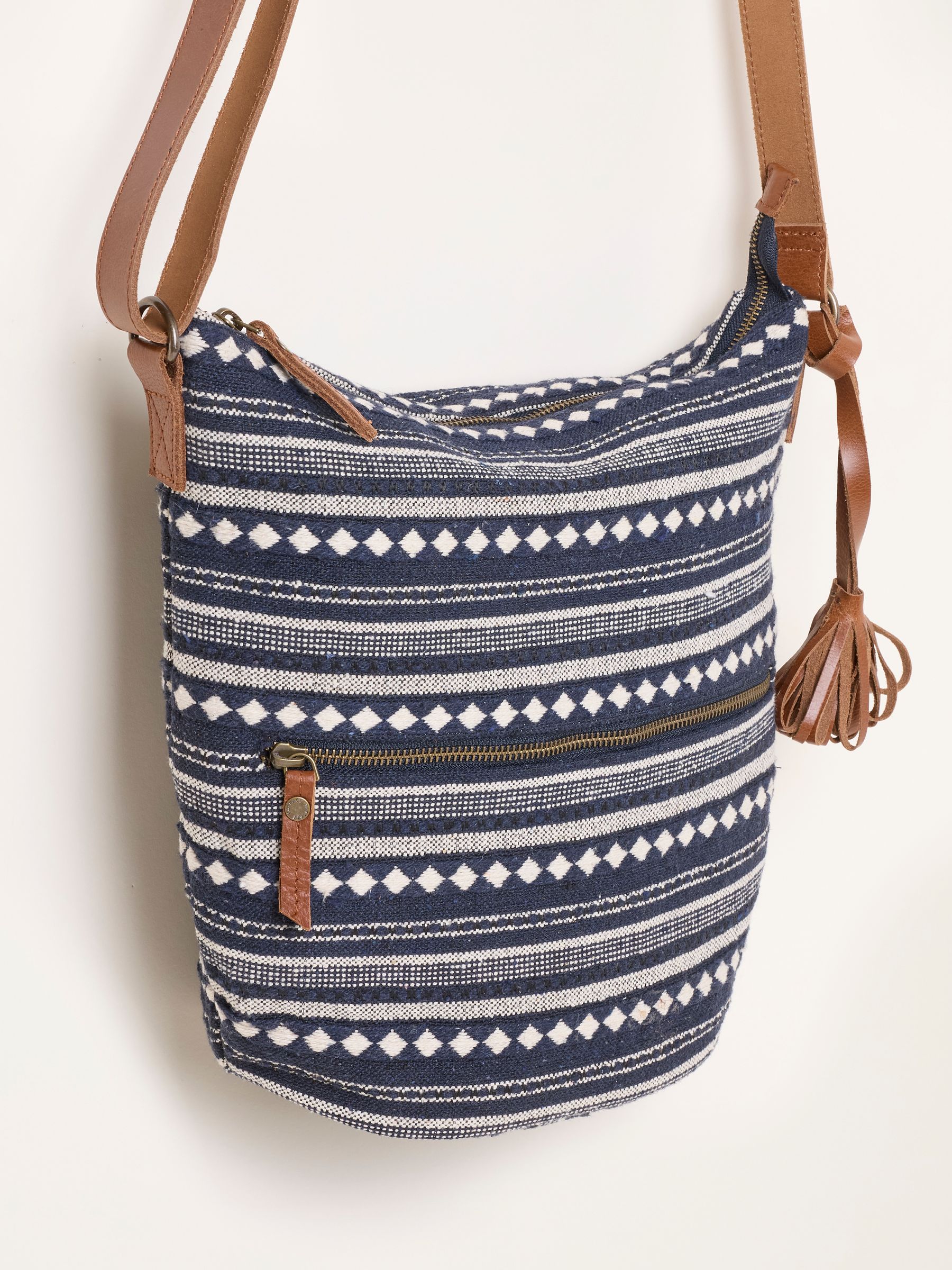 Navy Evalie Woven Crossbody Bag - Image 3 of 3