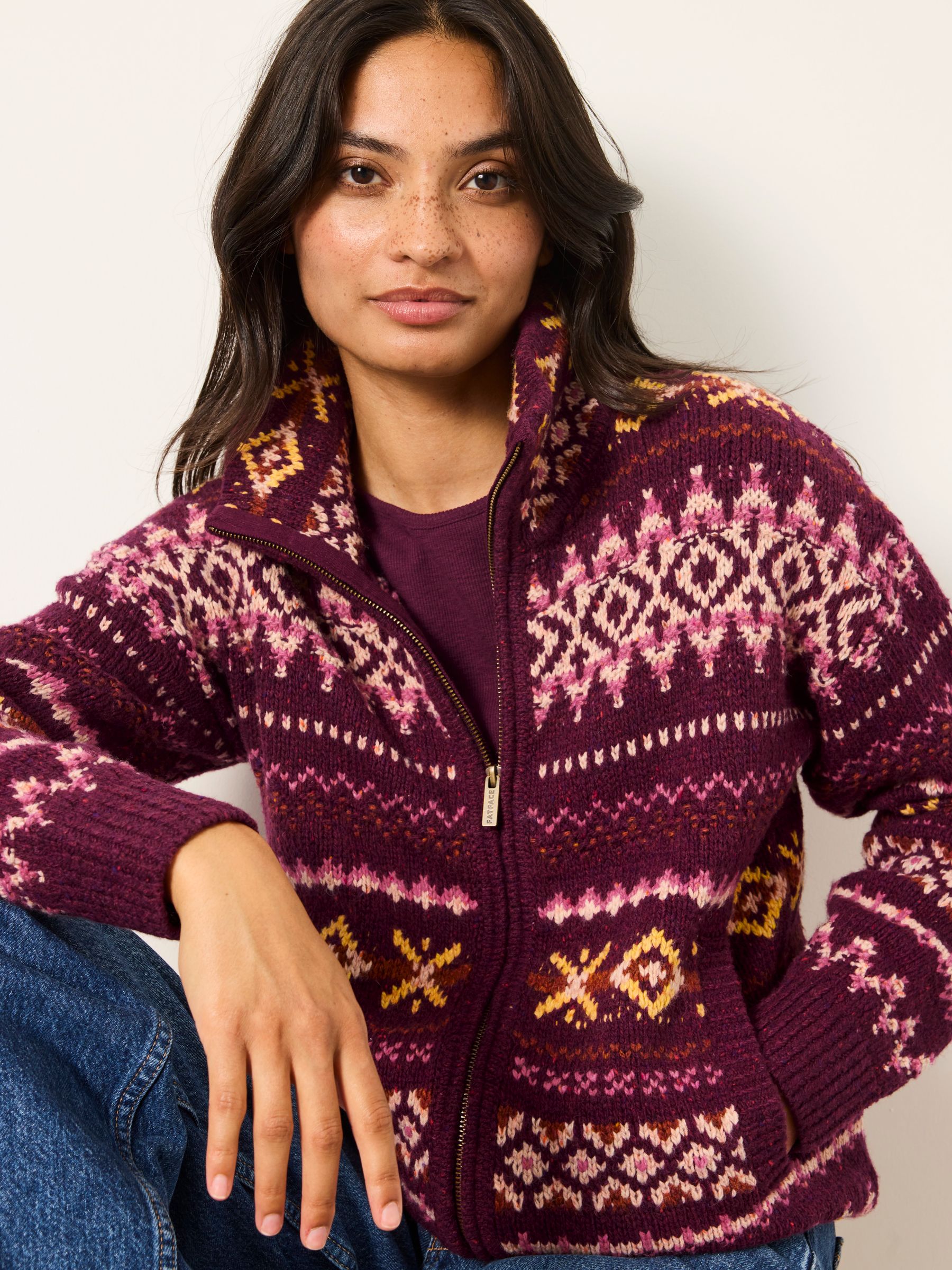 Burgundy Red Bonnie Knitted Pattern Zip Through Jacket - Image 6 of 7