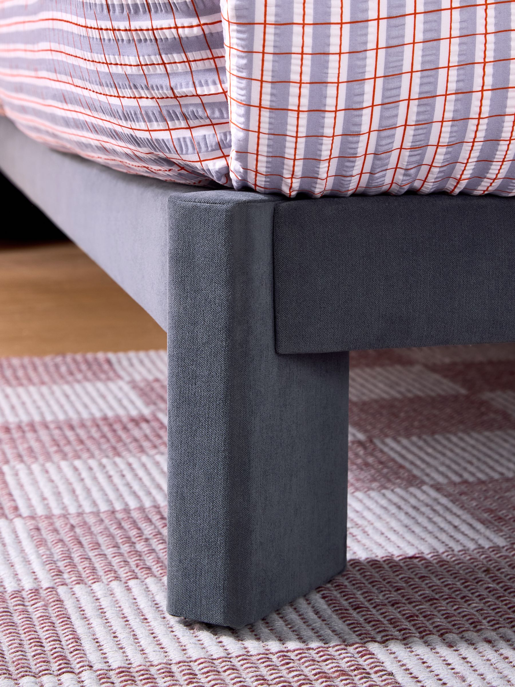 Kyna Bed in Navy Blue Brushed Plain - Image 3 of 5