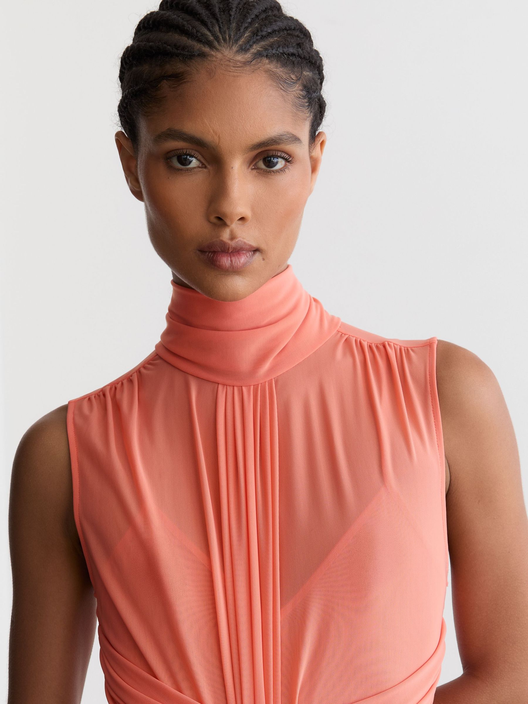Sheer Ruched Sleeveless Maxi Dress in Coral Orange - Bild 5 av 8