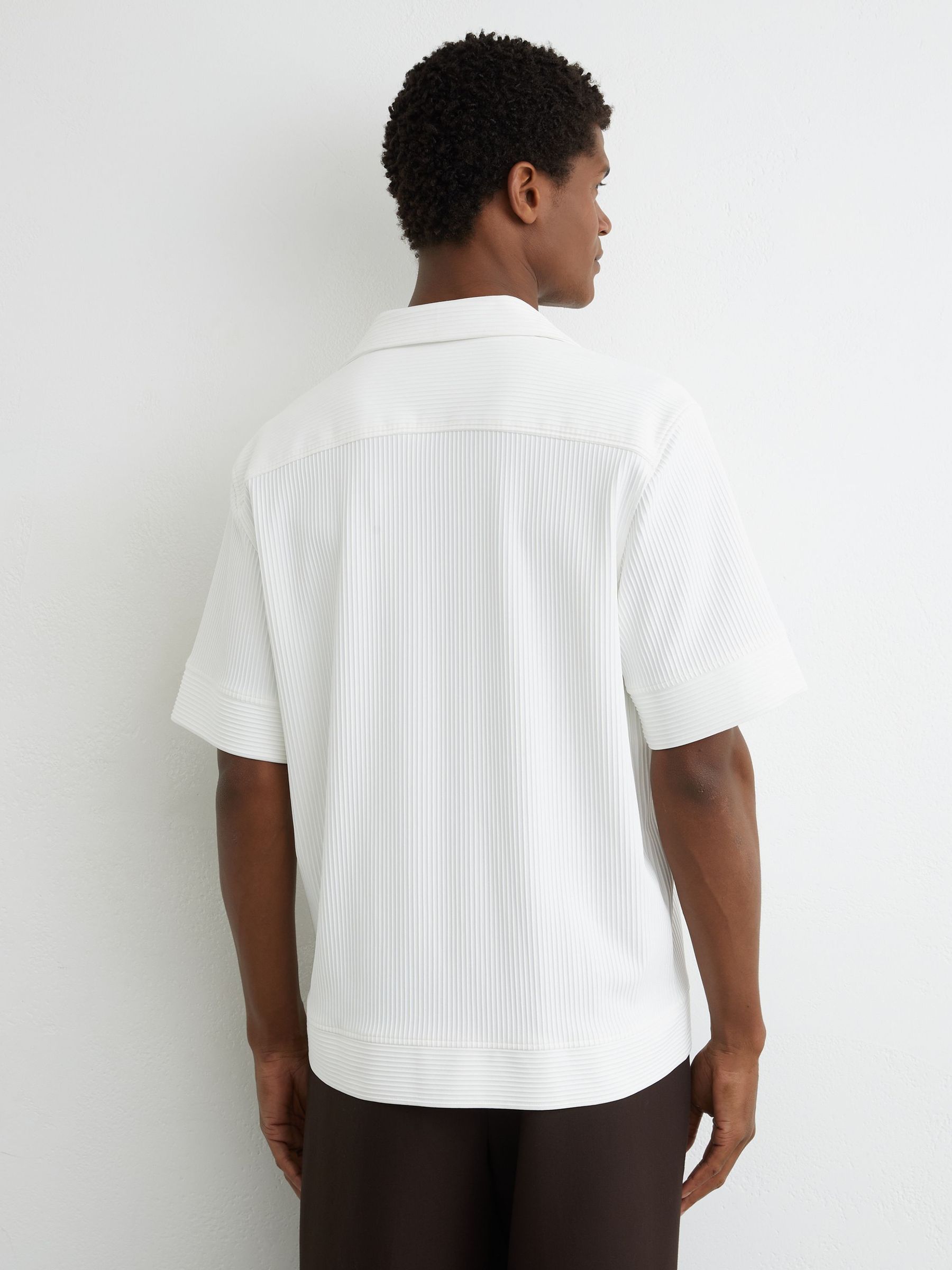 Ribbed Cuban-Collar Shirt in White - Image 4 of 6