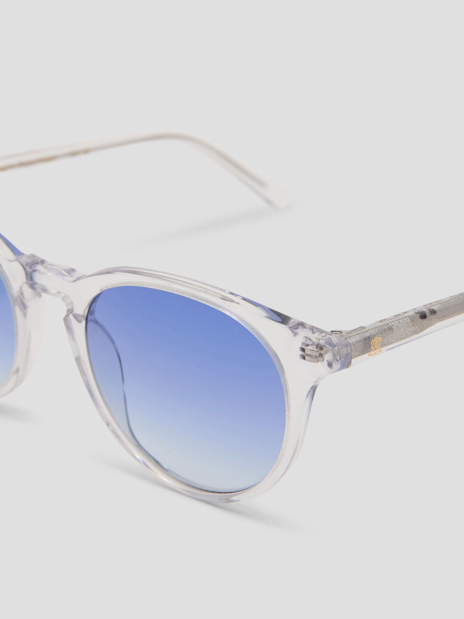MessyWeekend Round-Frame Sunglasses in Clear / Blue - Image 5 of 6