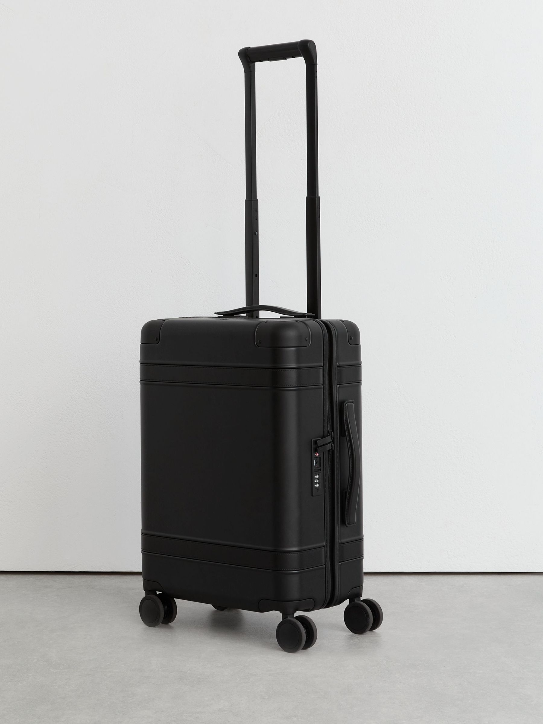 Reiss | Journeymaker Hard-Shell Cabin Suitcase in Black - Image 5 of 7