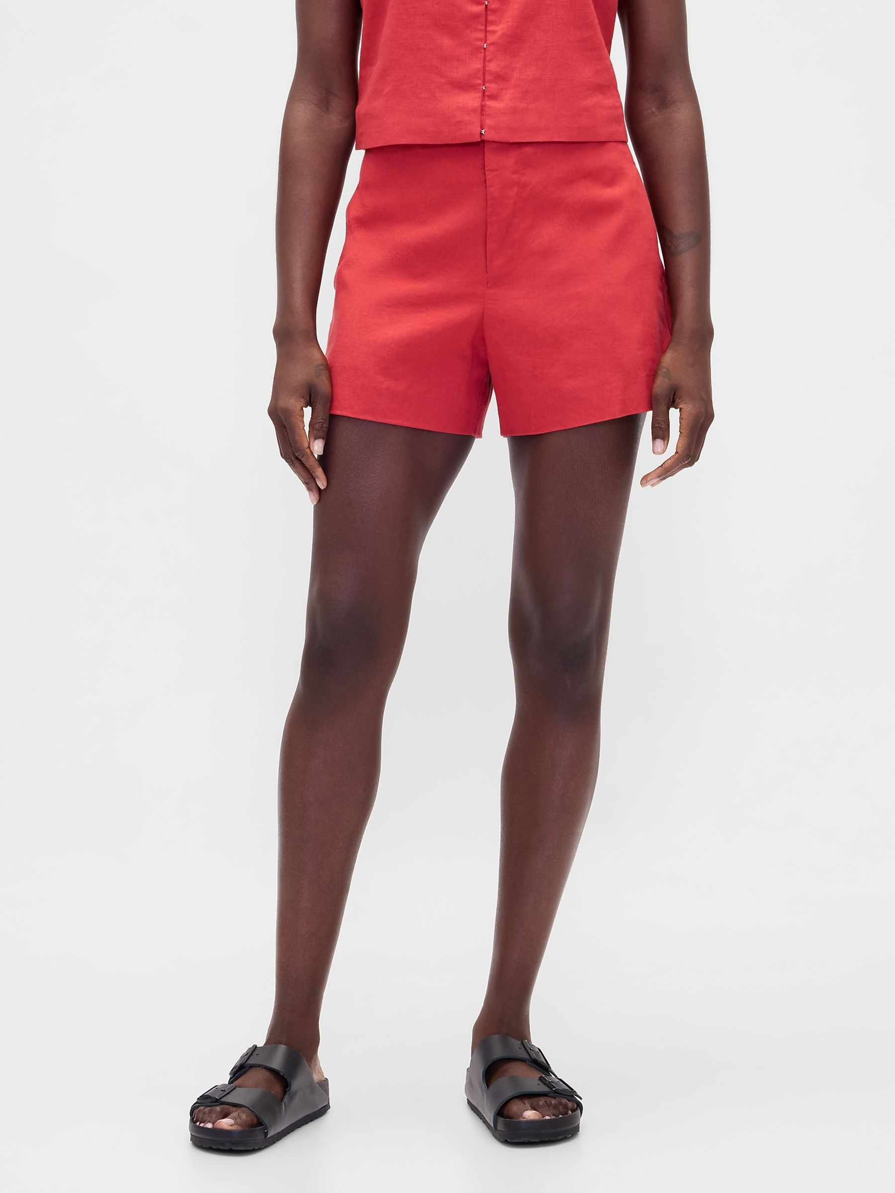 Red 4inch Mid Rise Linen-Blend Shorts - Image 1 of 5