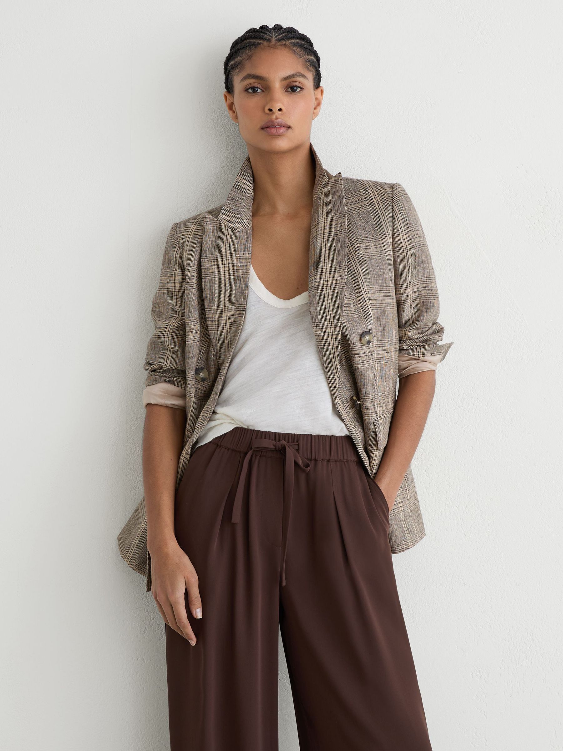 Drawstring Wide-Leg Trousers in Chocolate Brown - Image 3 of 8
