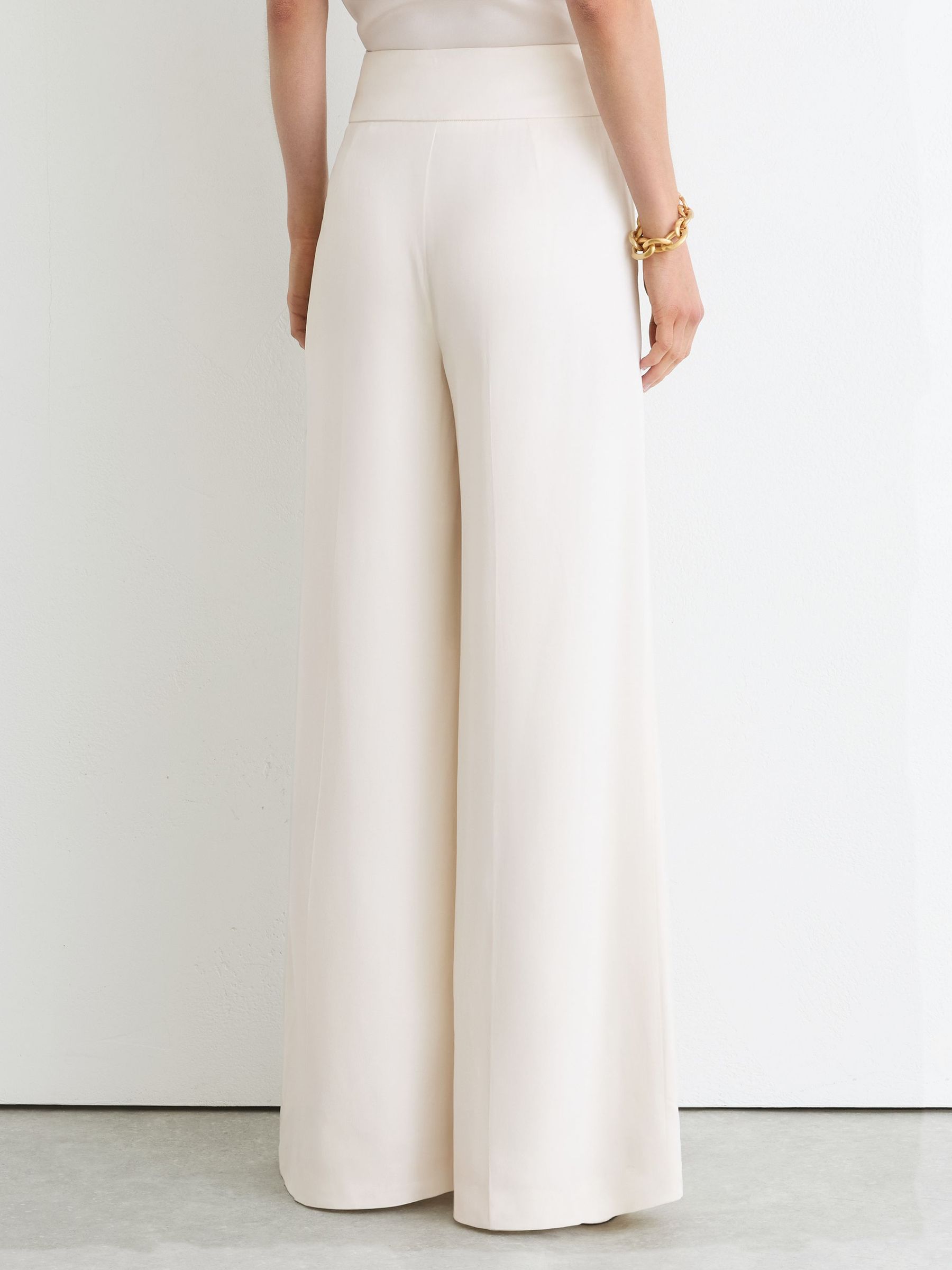 Wide-Leg Suit Trousers in White - image 4