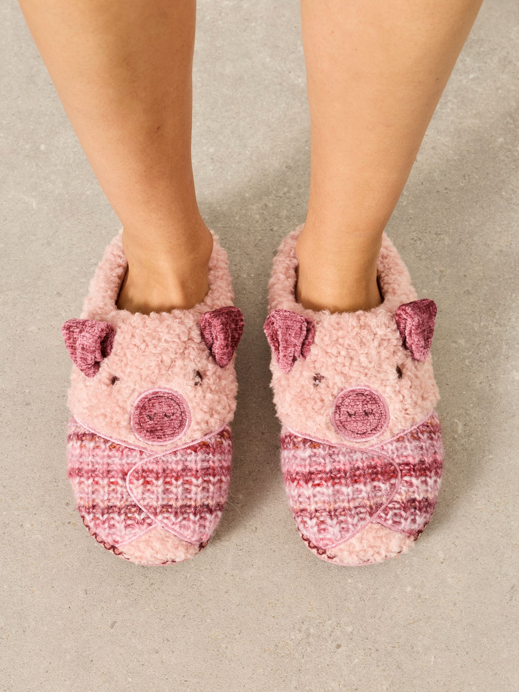 Novelty Pink Pig Mule Slipper - Image 3 of 6