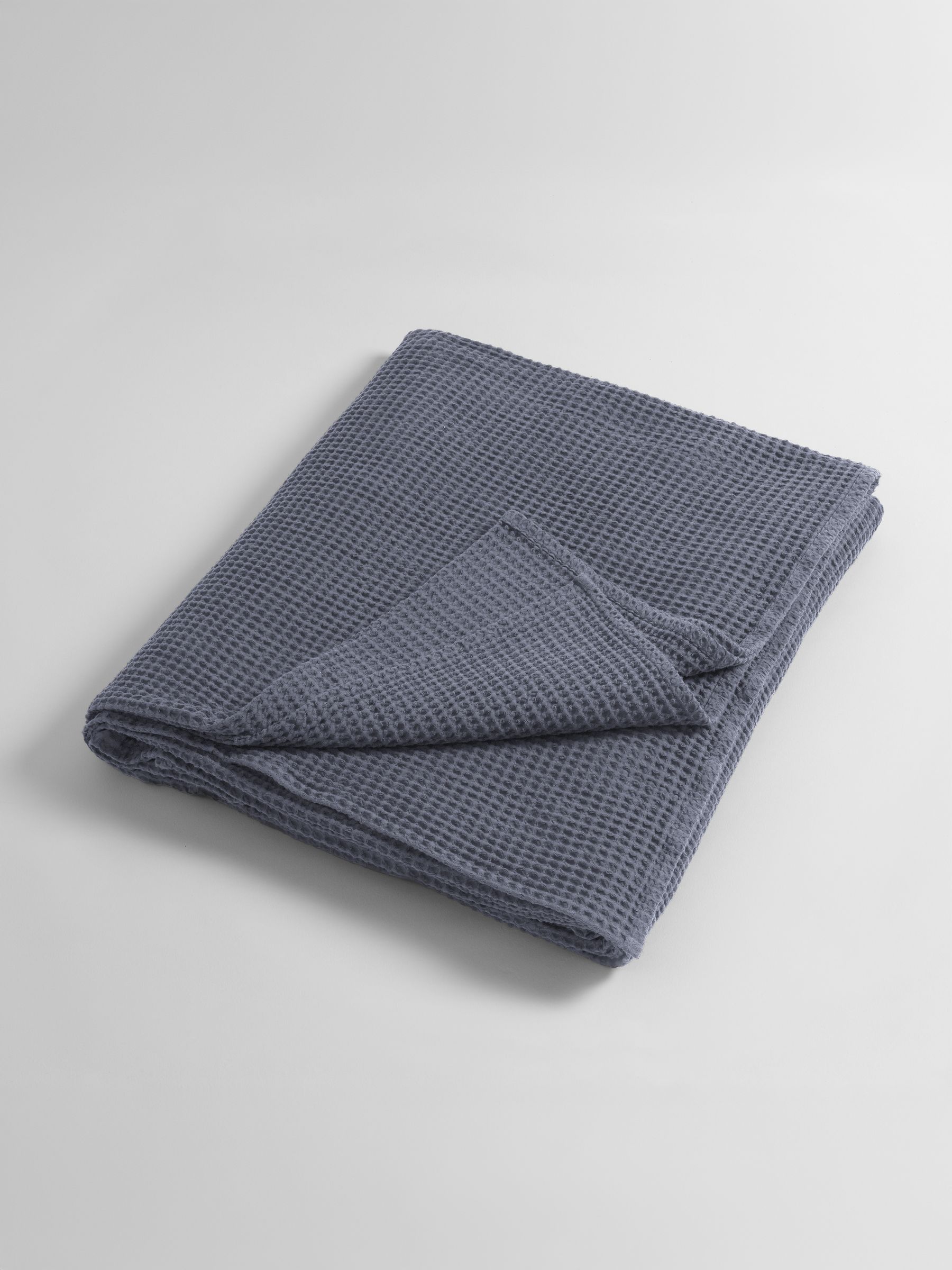 Secret Linen Store French Blue Big Waffle 100% Cotton Throw - Image 3 of 3