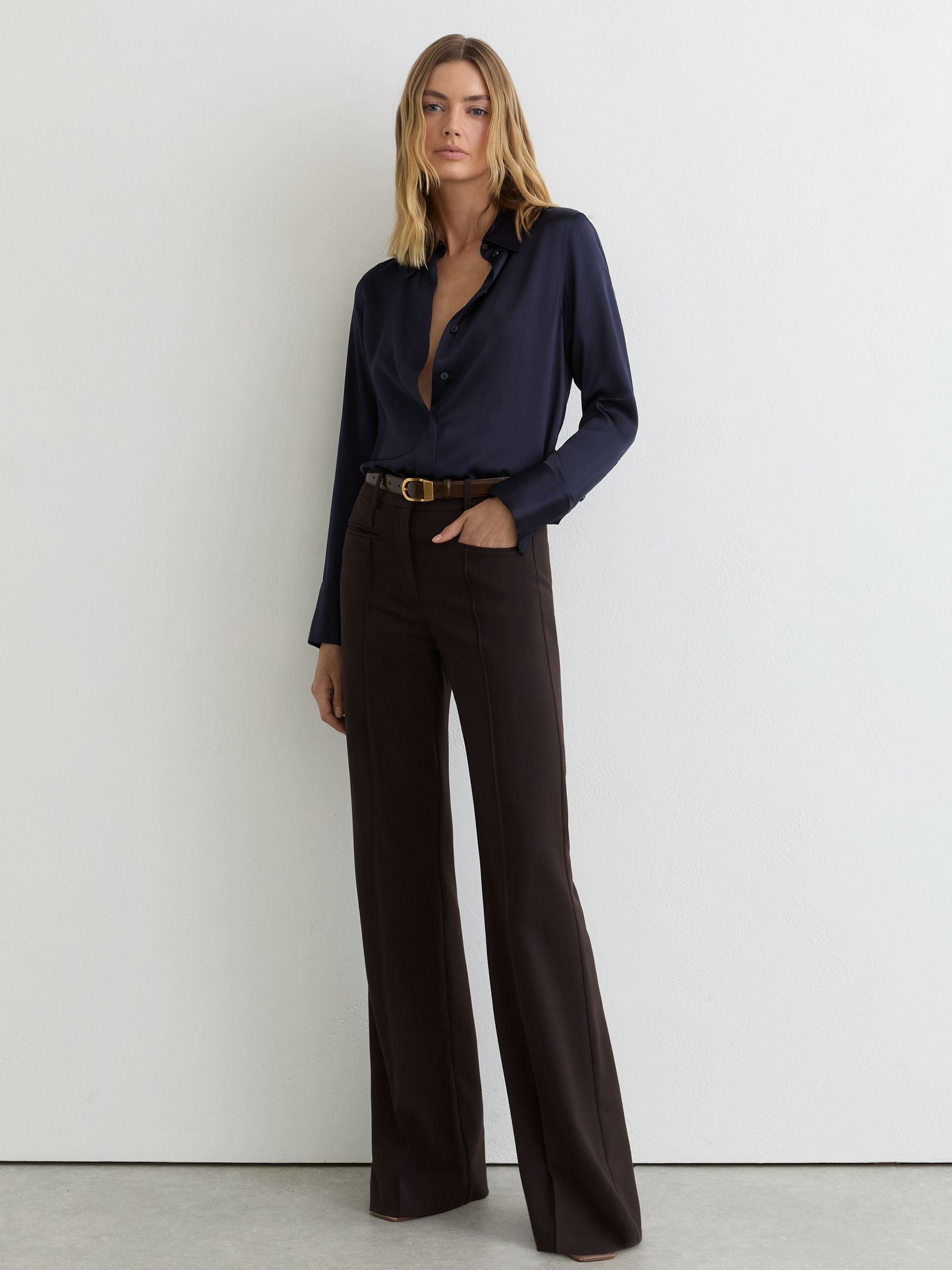Silk-Satin Concealed-Placket Shirt in Navy - Image 3 of 7