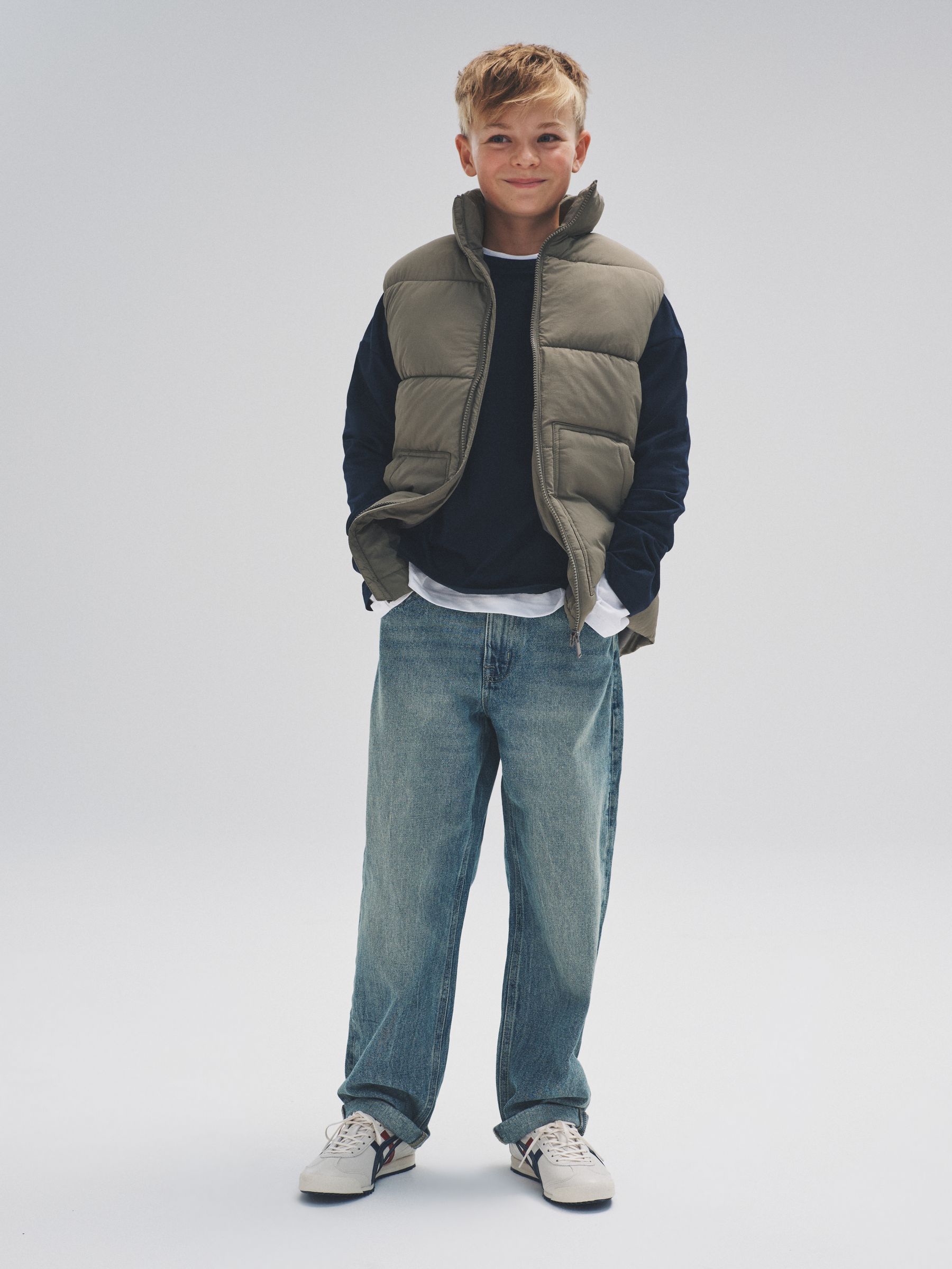 2 Pack Puffer Gilets - Image 3 of 10