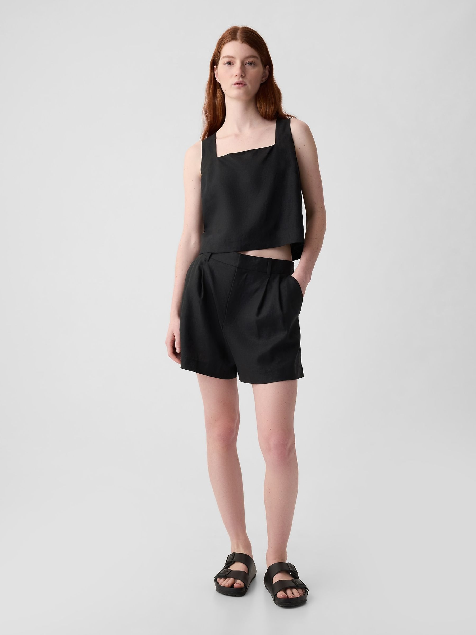 Black Linen Blend Button Back Cropped Vest Top - Image 3 of 4