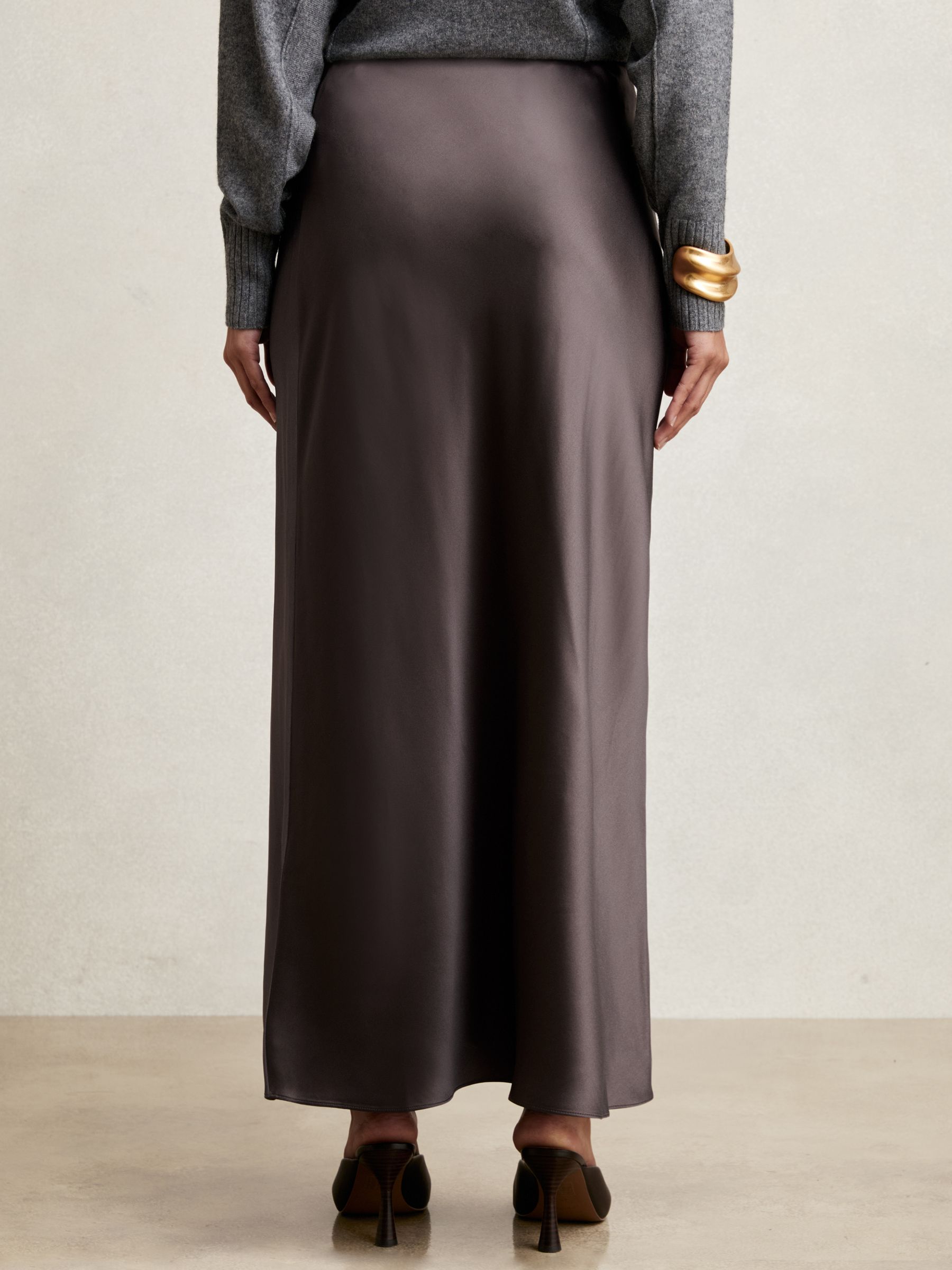 【海外限定】REISSスカート☆Mauve Saskia Silk Slip Maxi Skirt Reiss Silk Slip Maxi Skirt in Mauve | REISS
